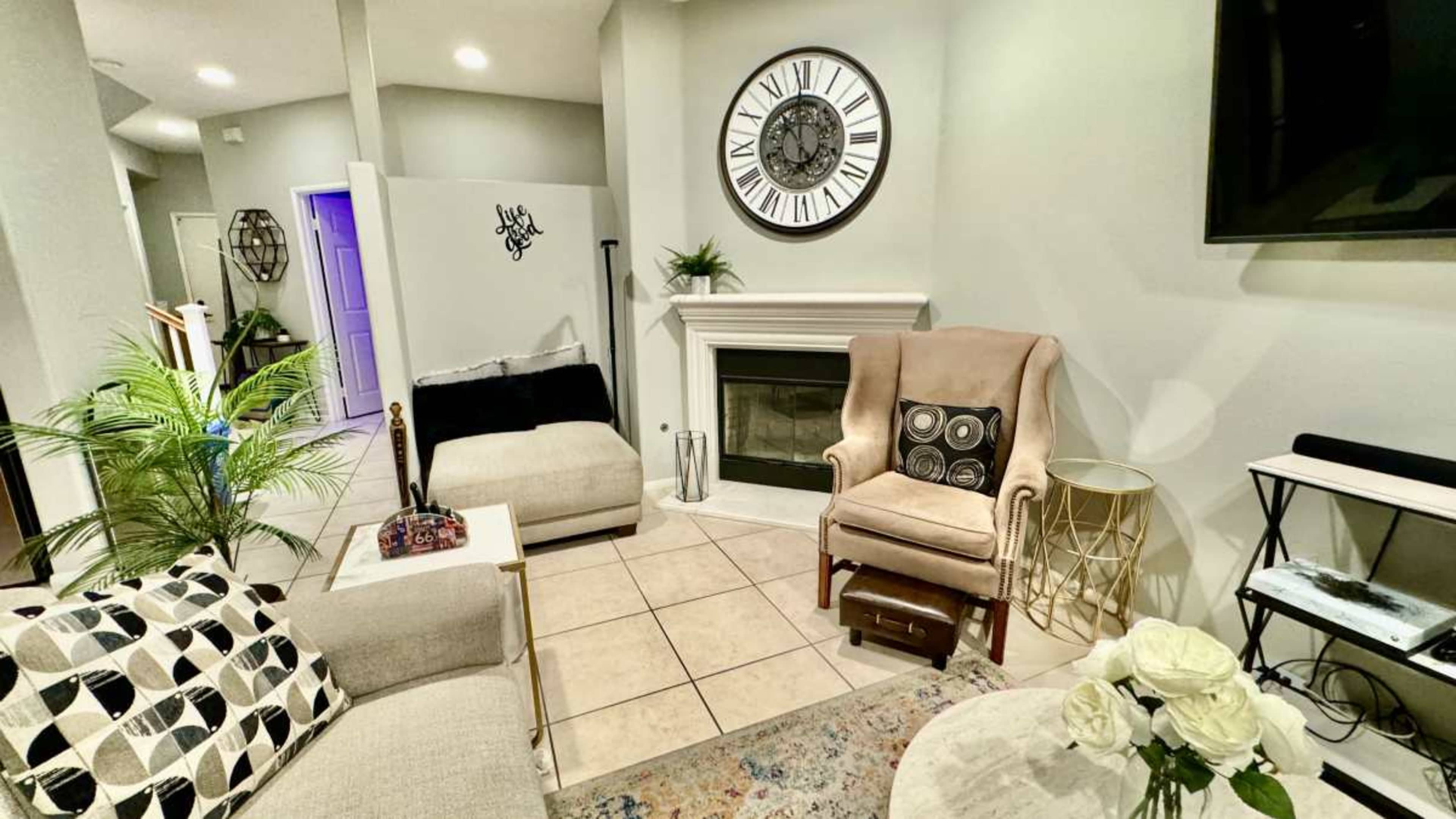 Stylish 2-Story  5 Bedroom Home with Various Design Elements Image in North Hills, North Hills, CA