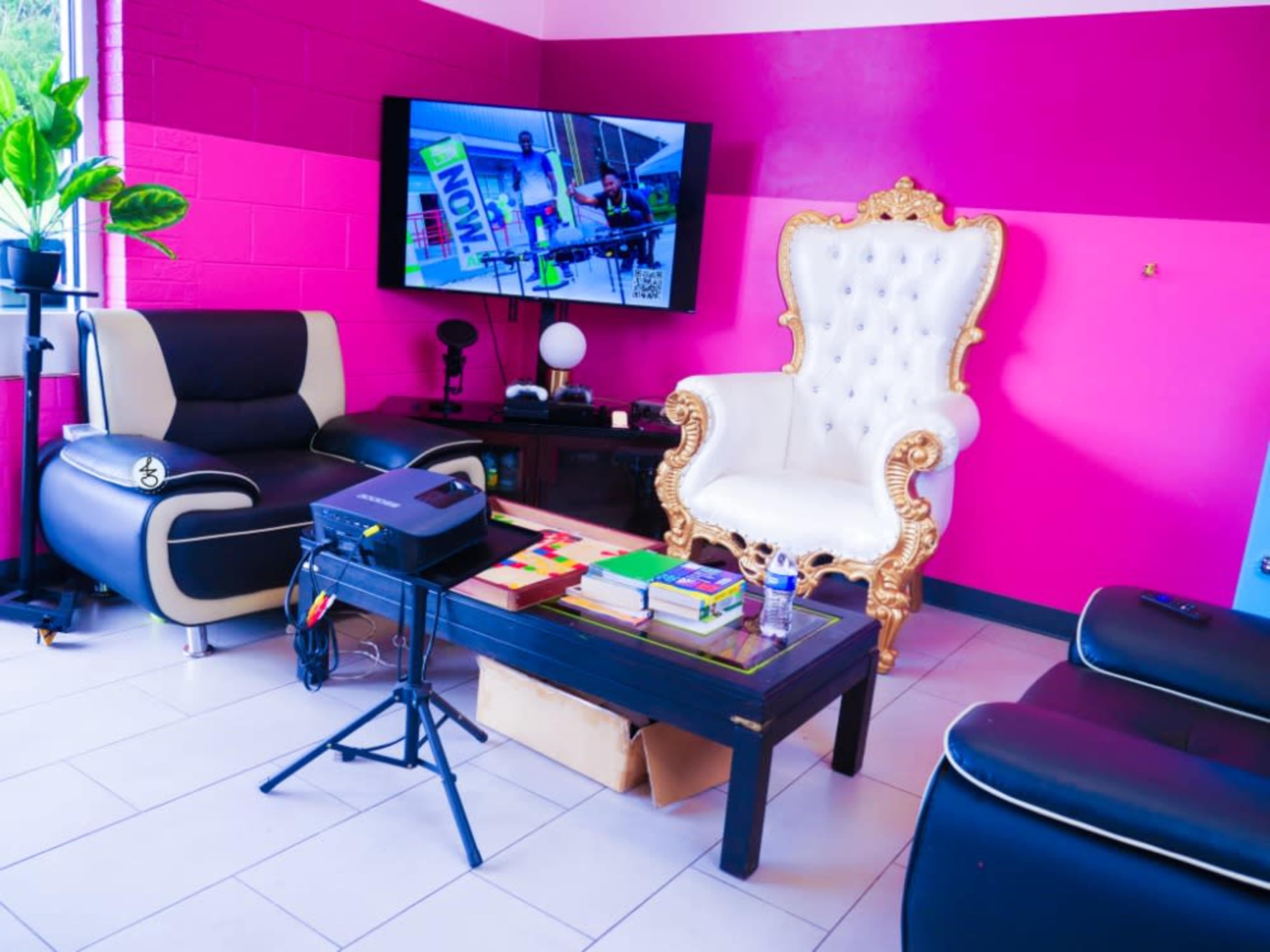 Podcast/broadcasting area 