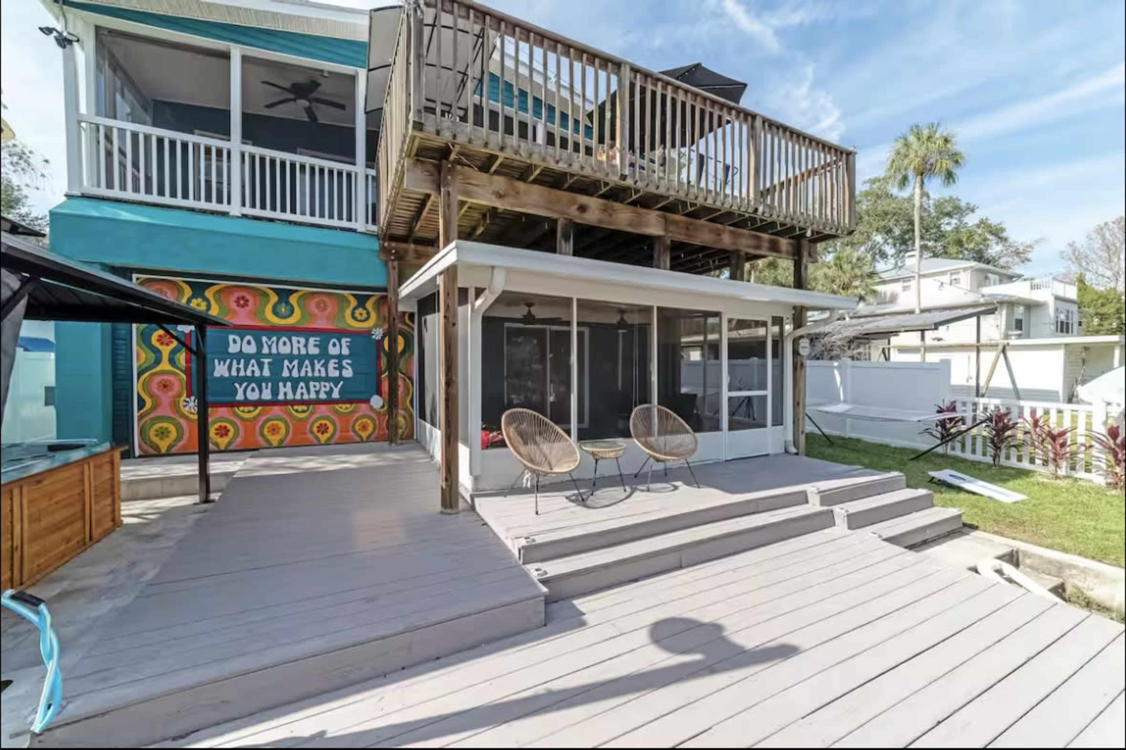 Large waterfront home Image in Weeki Wachee Gardens, Weeki wachee, FL