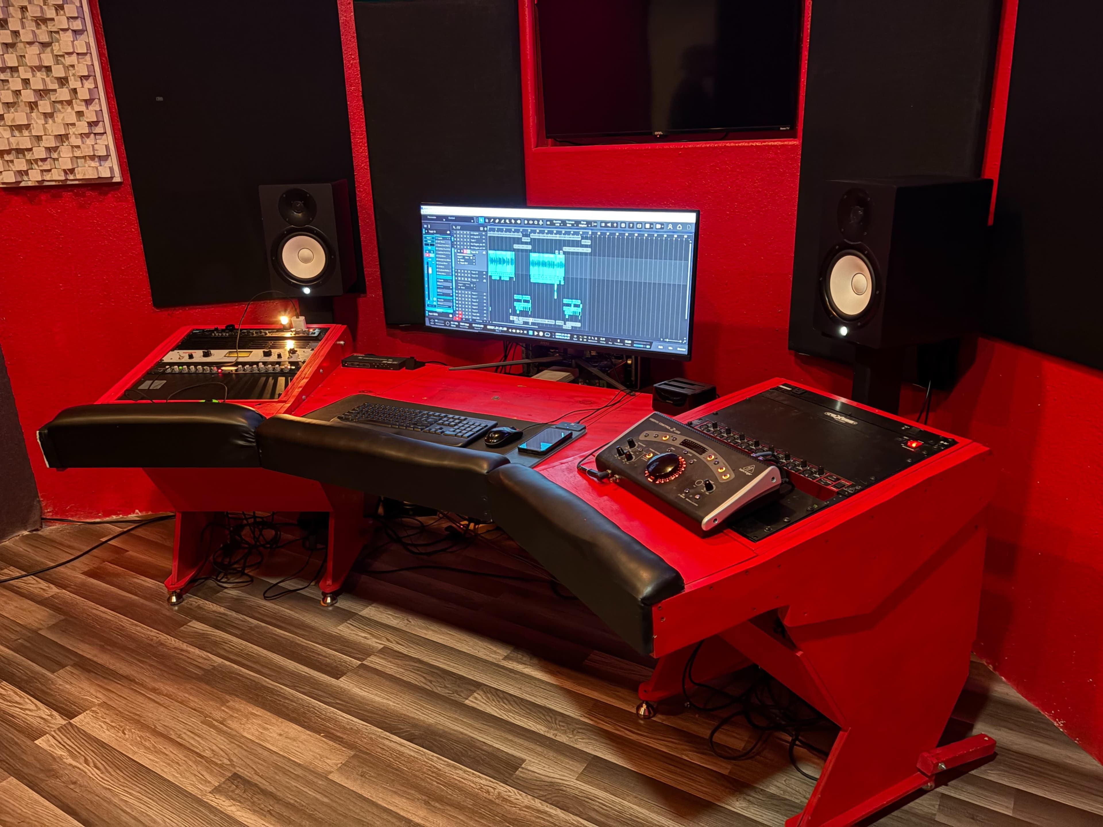 Coor Changing RED Room Image in Garland, Garland, TX