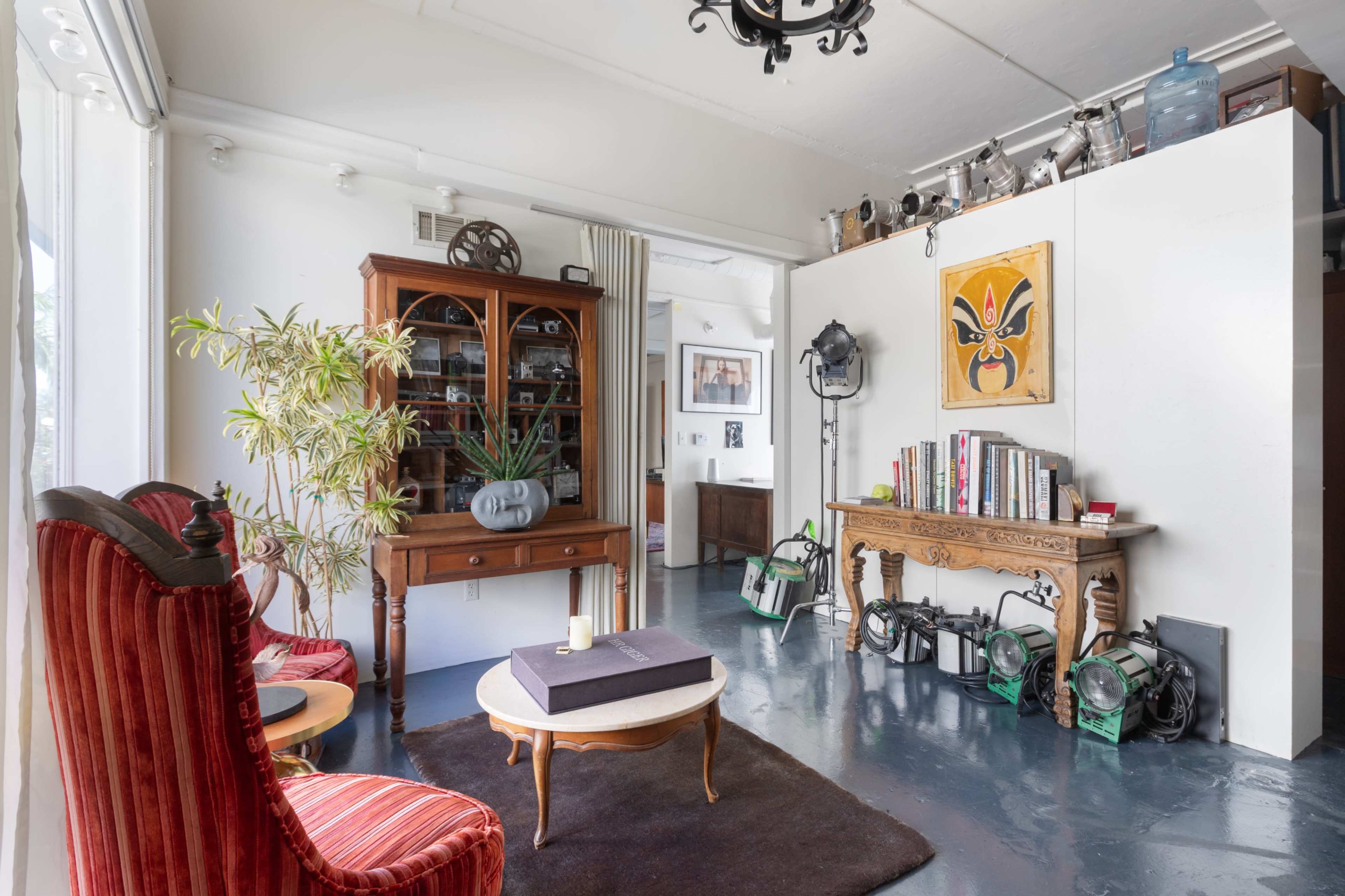 ICONIC ARTISTIC OFFICE SPACE WITH THE ROOFTOP Image in Hollywood, Los Angeles, CA