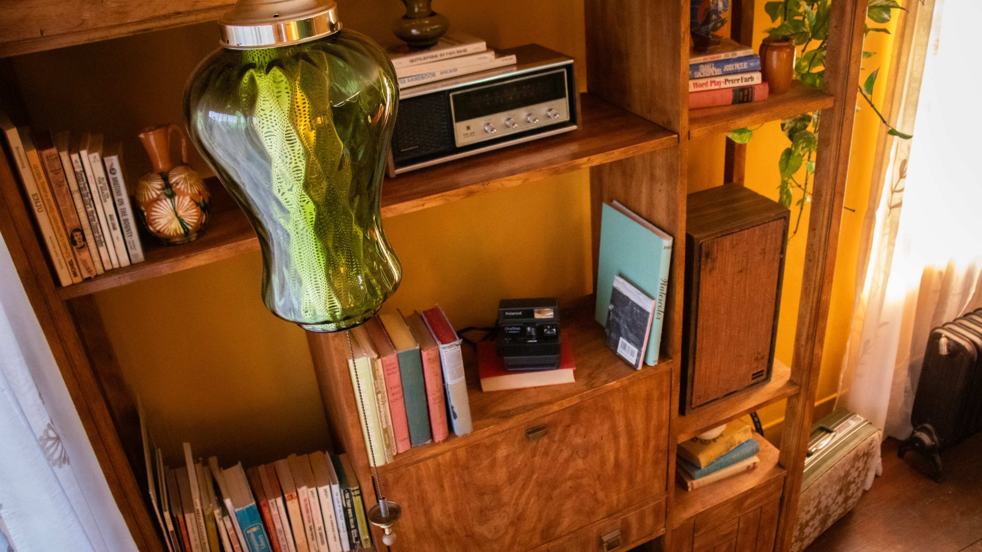 Mid-Century Modern Retro Living Room Set Image in Encanto Village, Phoenix, AZ