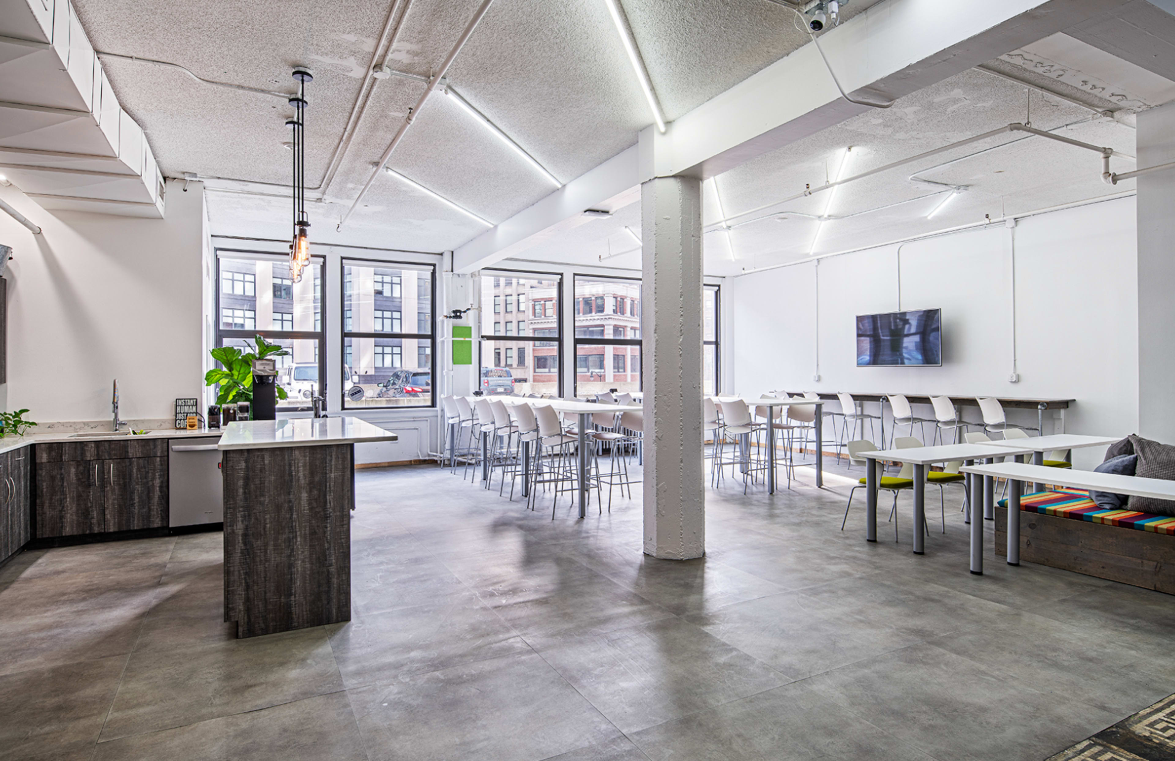Downtown Cafe Space with Views Image in Downtown Detroit, Detroit, MI