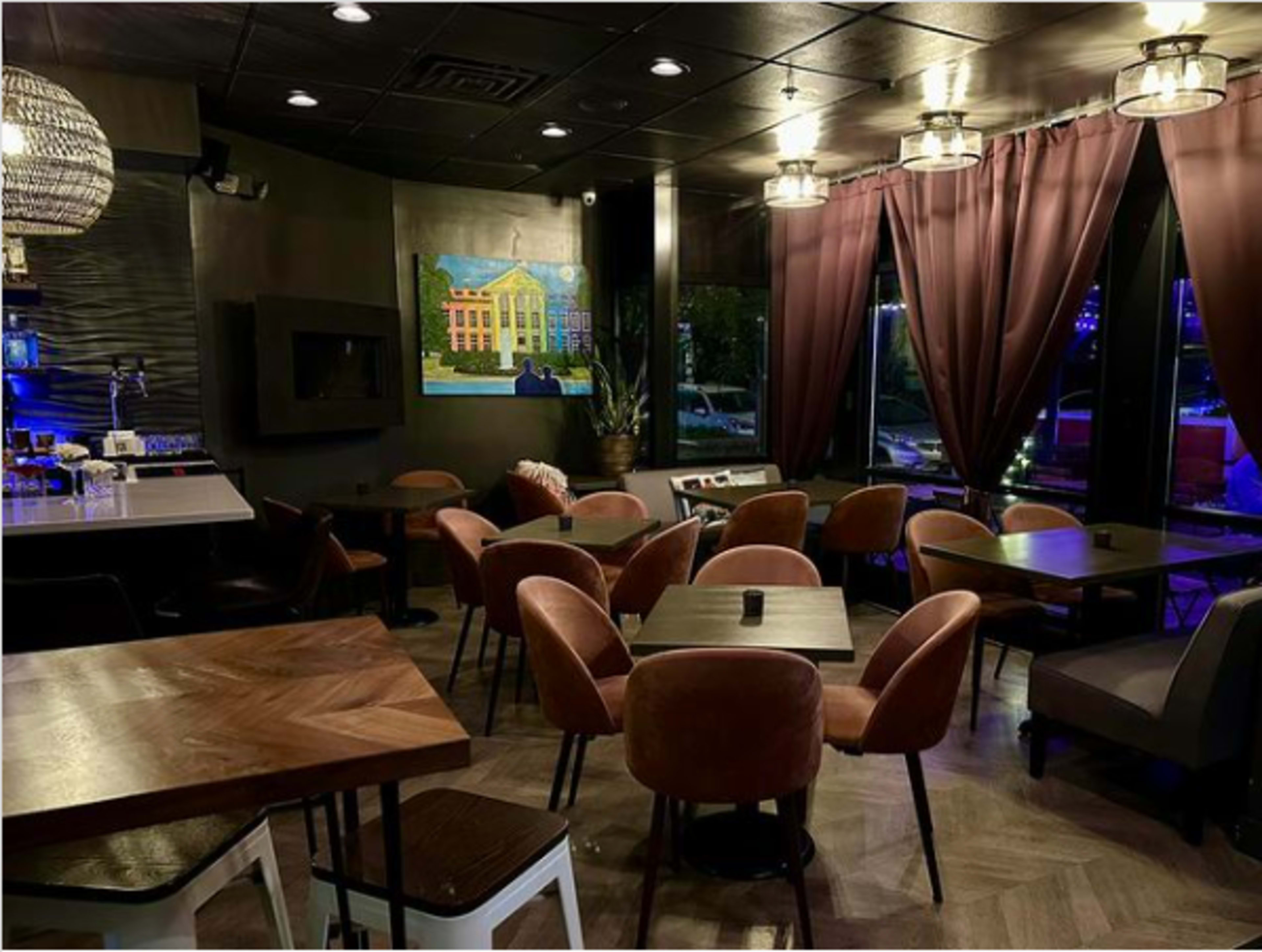 Urban Bar Image in Cardozo, Washington, DC