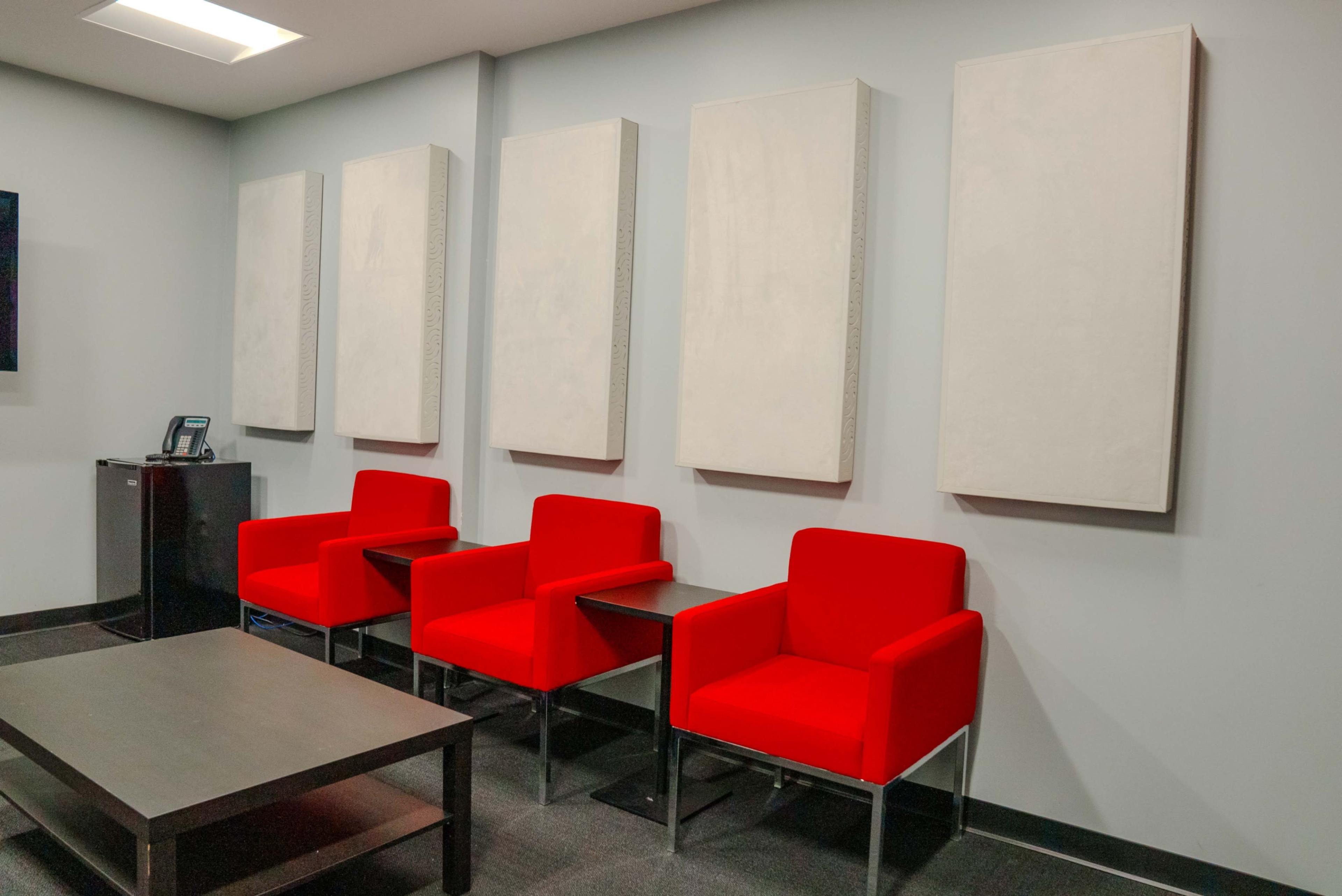 Soundproof Center City Studio Image in Logan Square, Philadelphia, PA