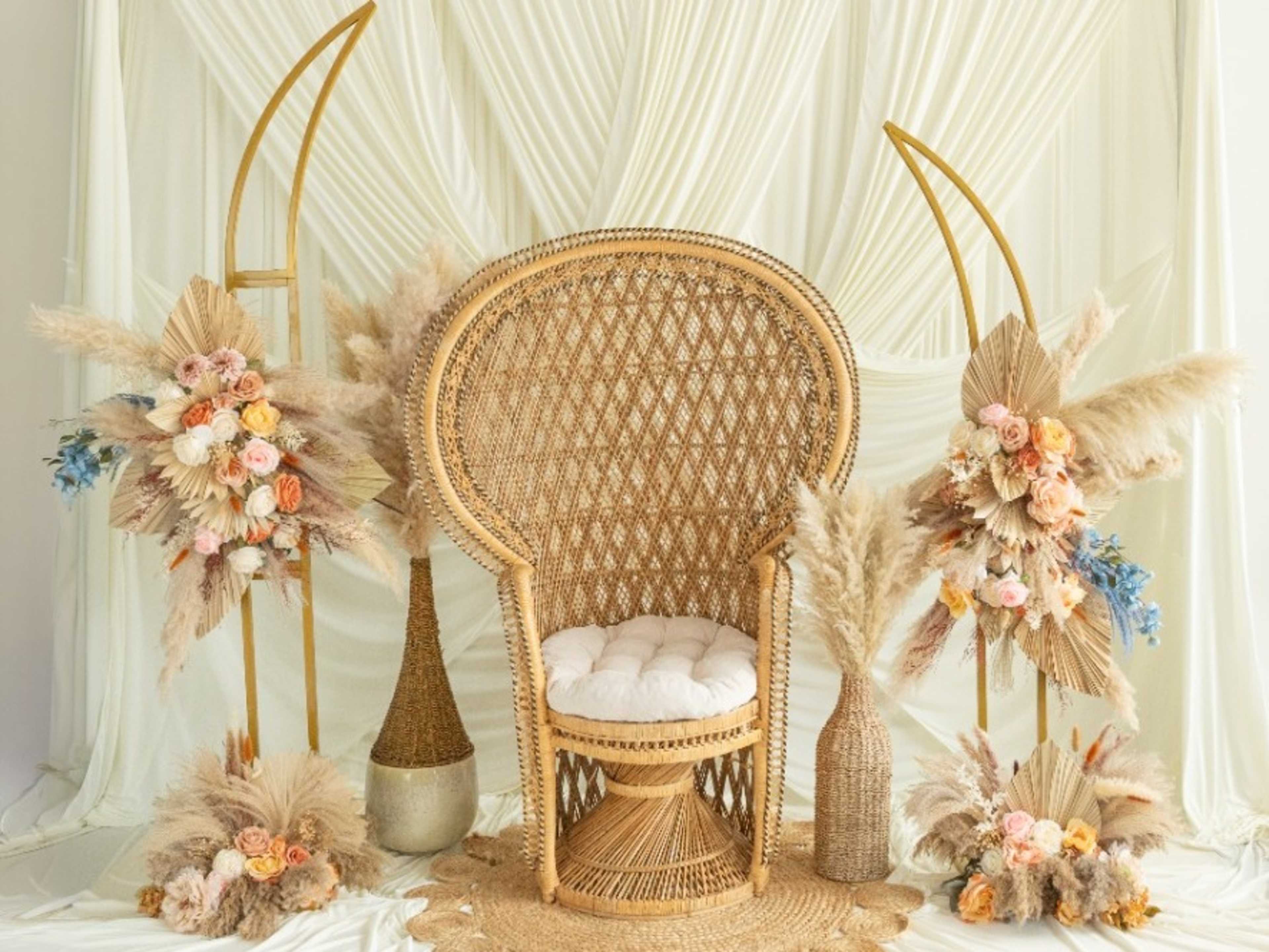 Motherly Throne