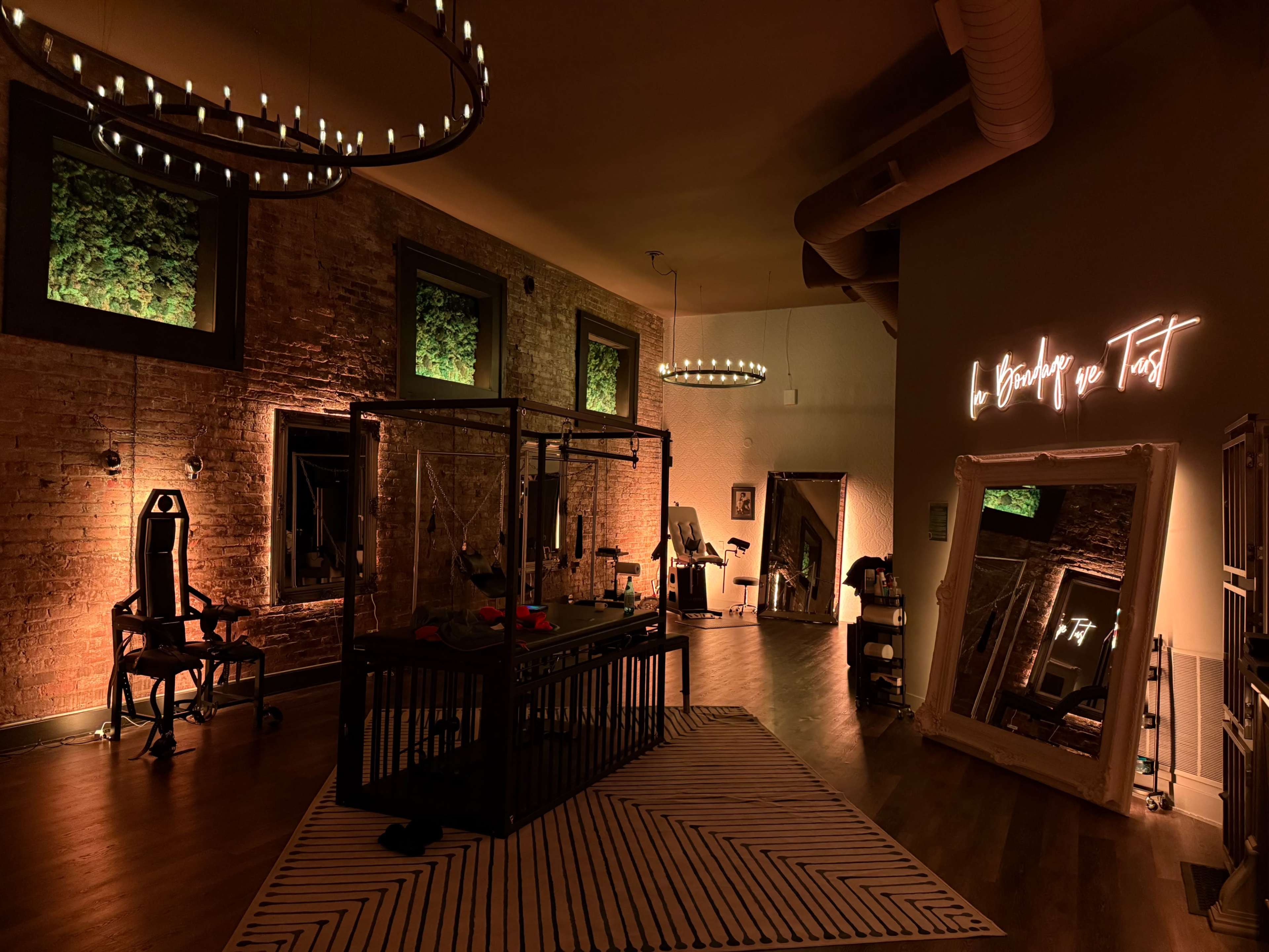 Colorful Luxury Kink Space + Sun Drenched Lounge in River West Image in West Town, Chicago, IL