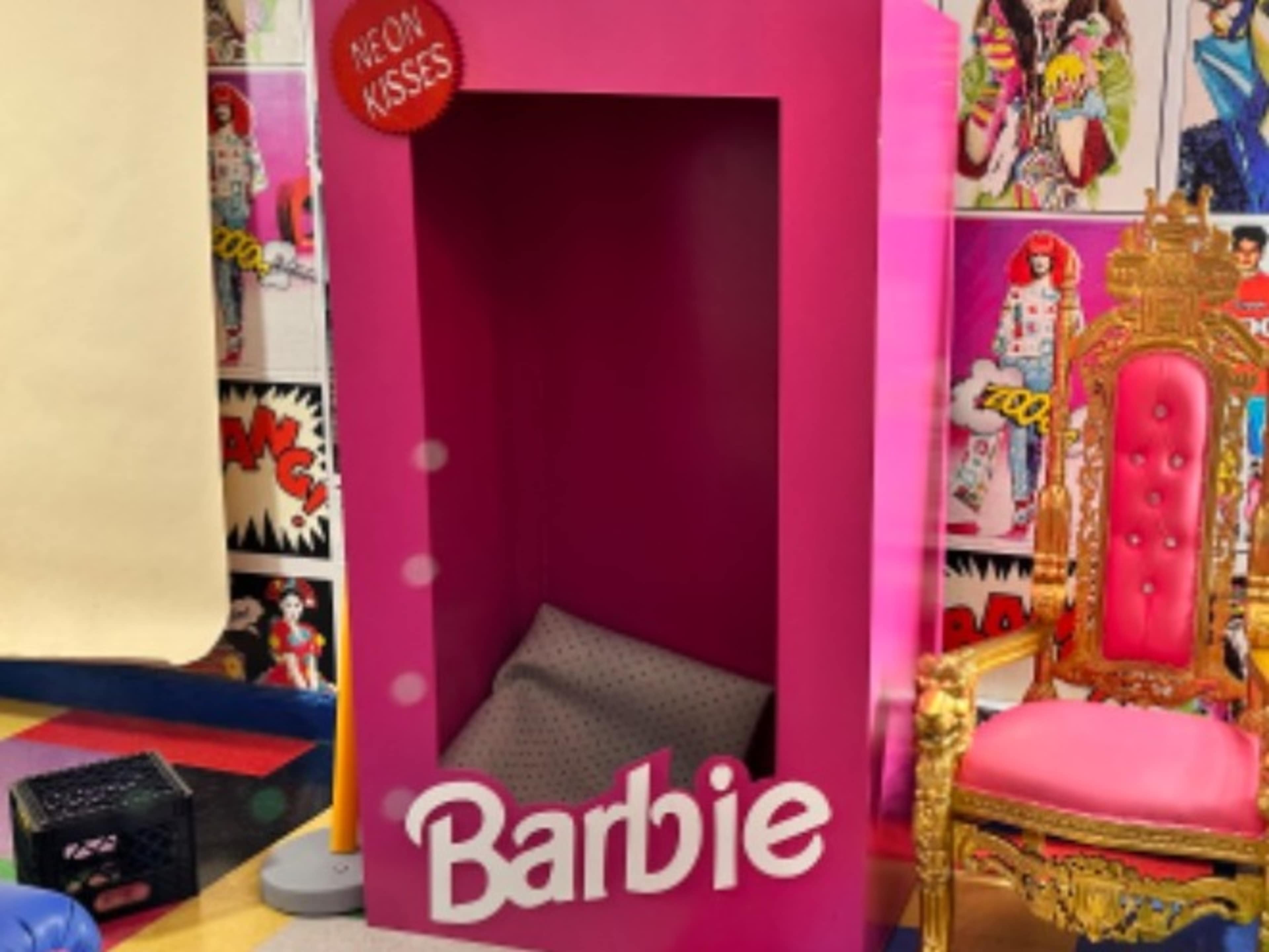 Barbie Box