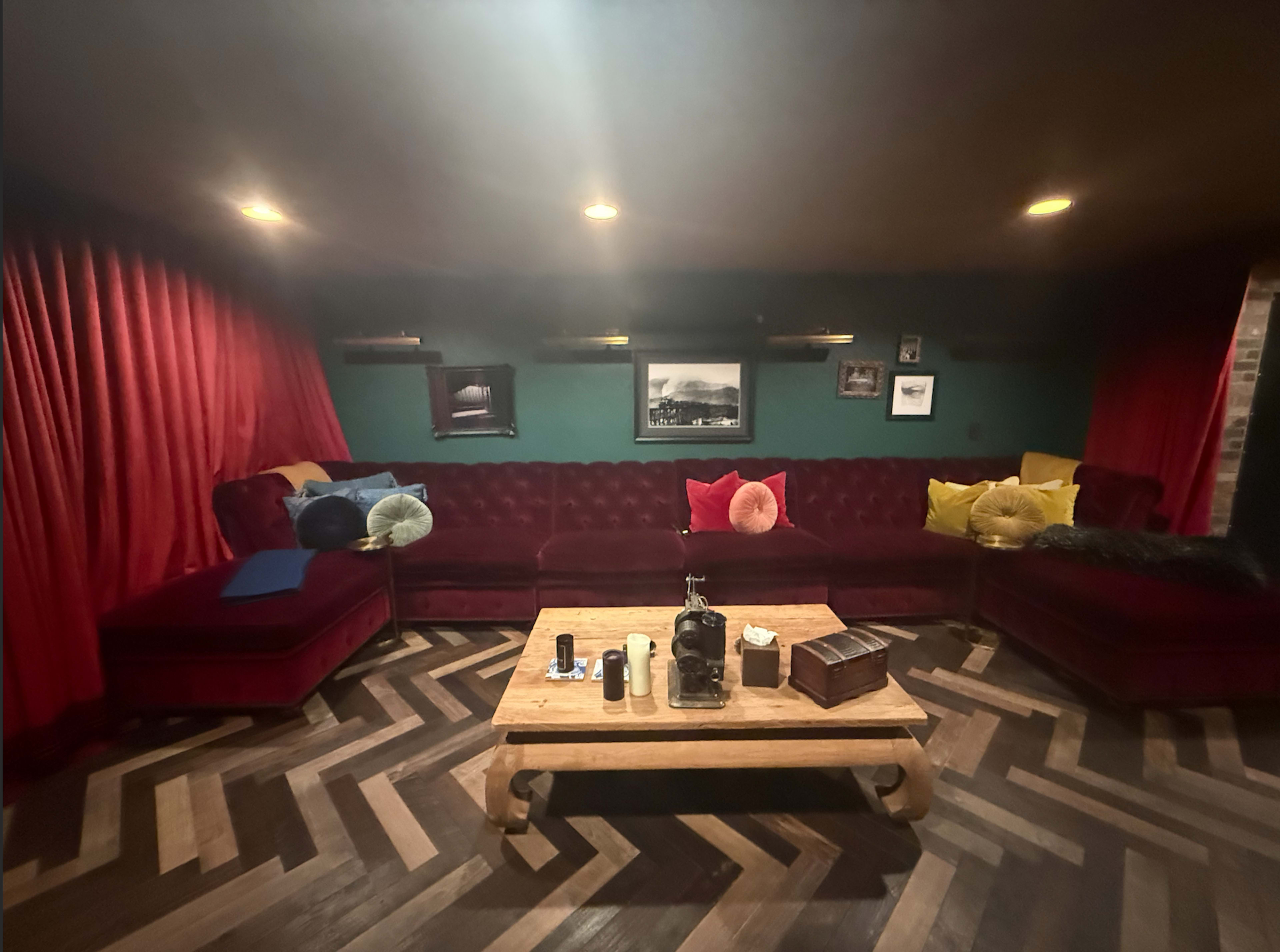 Private Los Feliz Screening Room + Creative Retreat Image in Los Feliz, Los Angeles, CA