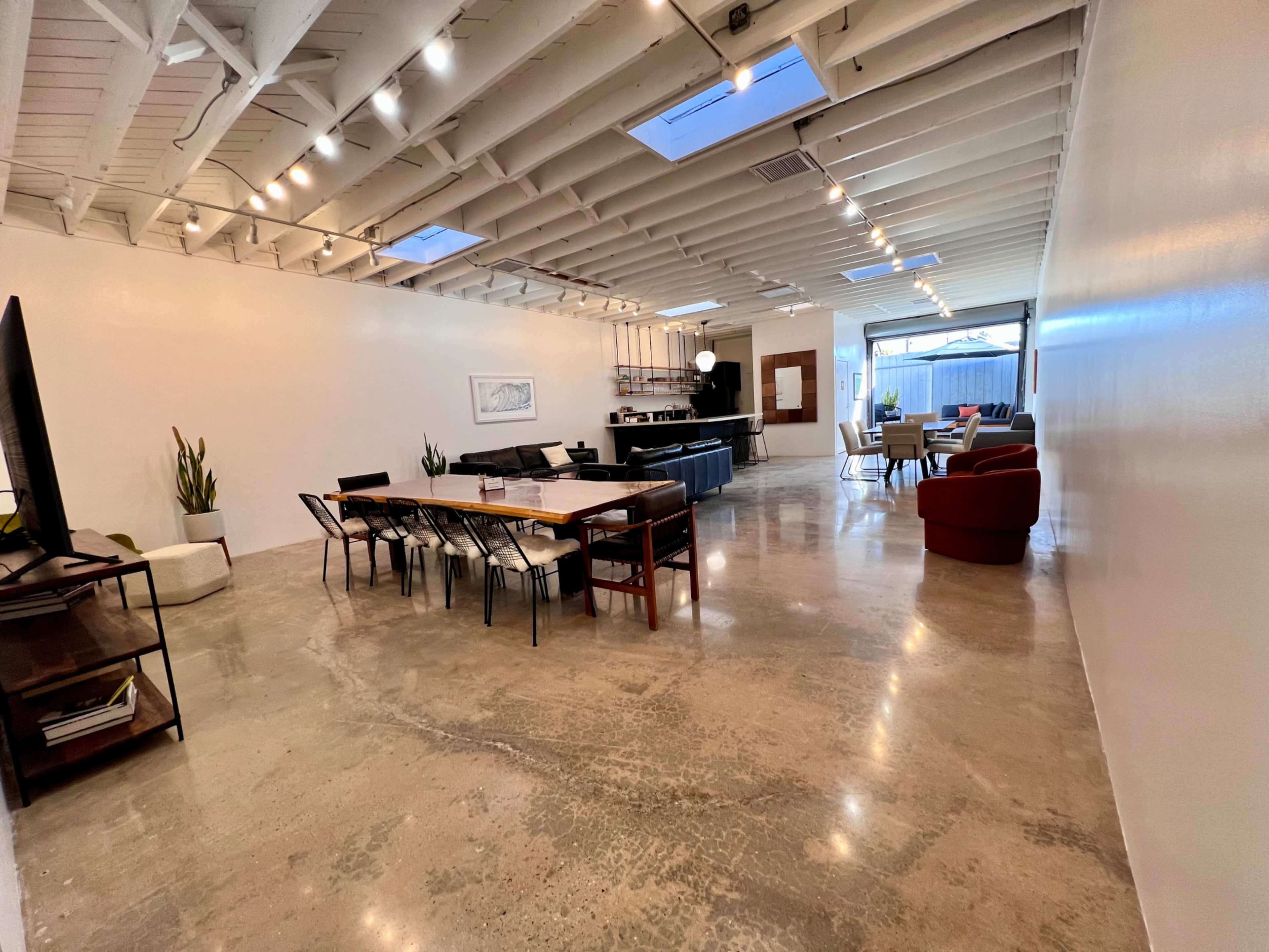Venice Event/ Galley/ Showroom Space Image in Venice, Venice, CA