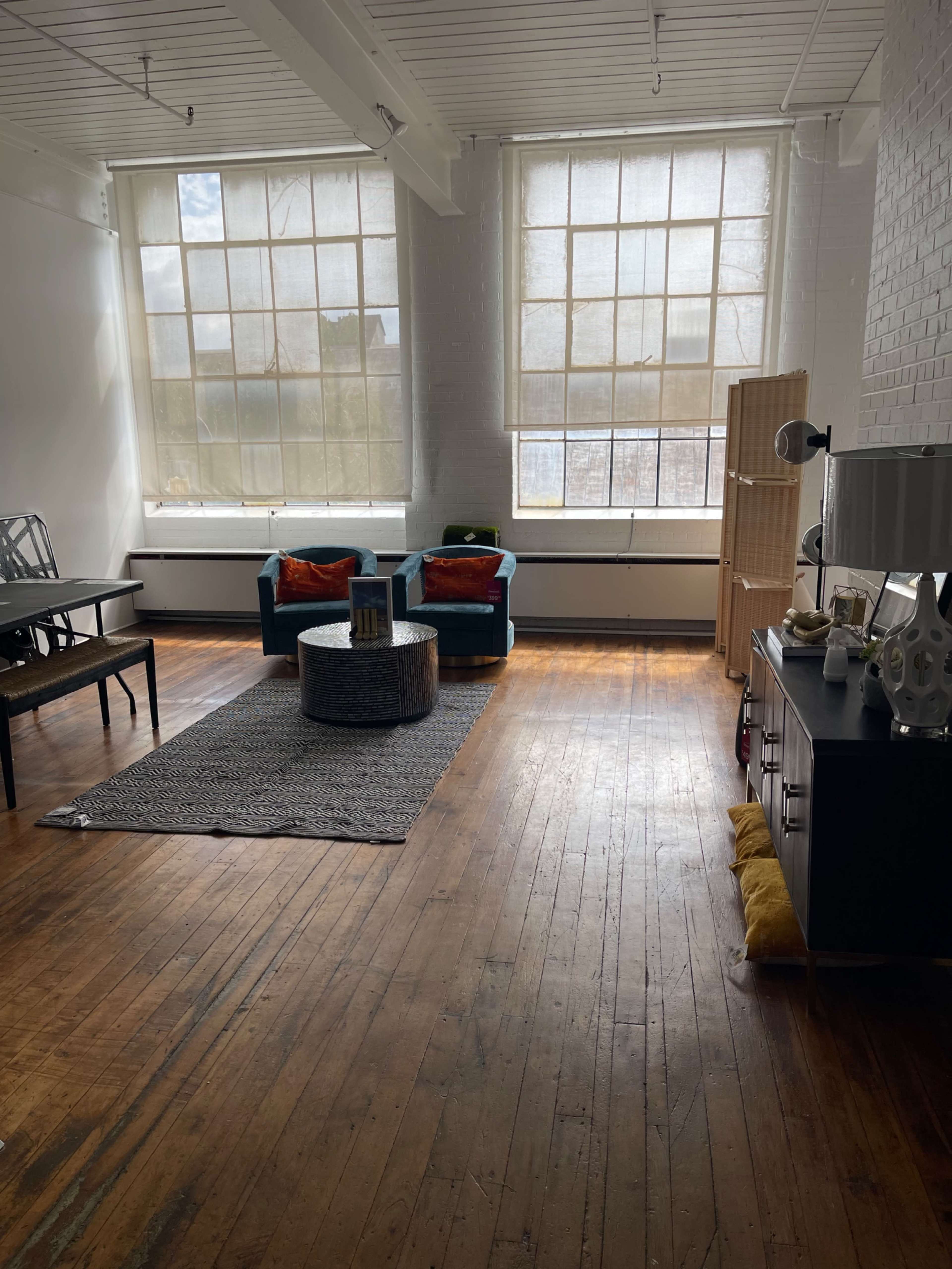 Bright Creative Loft for Photo & Video Production | Williamsport, PA Image in Williamsport, Williamsport, PA