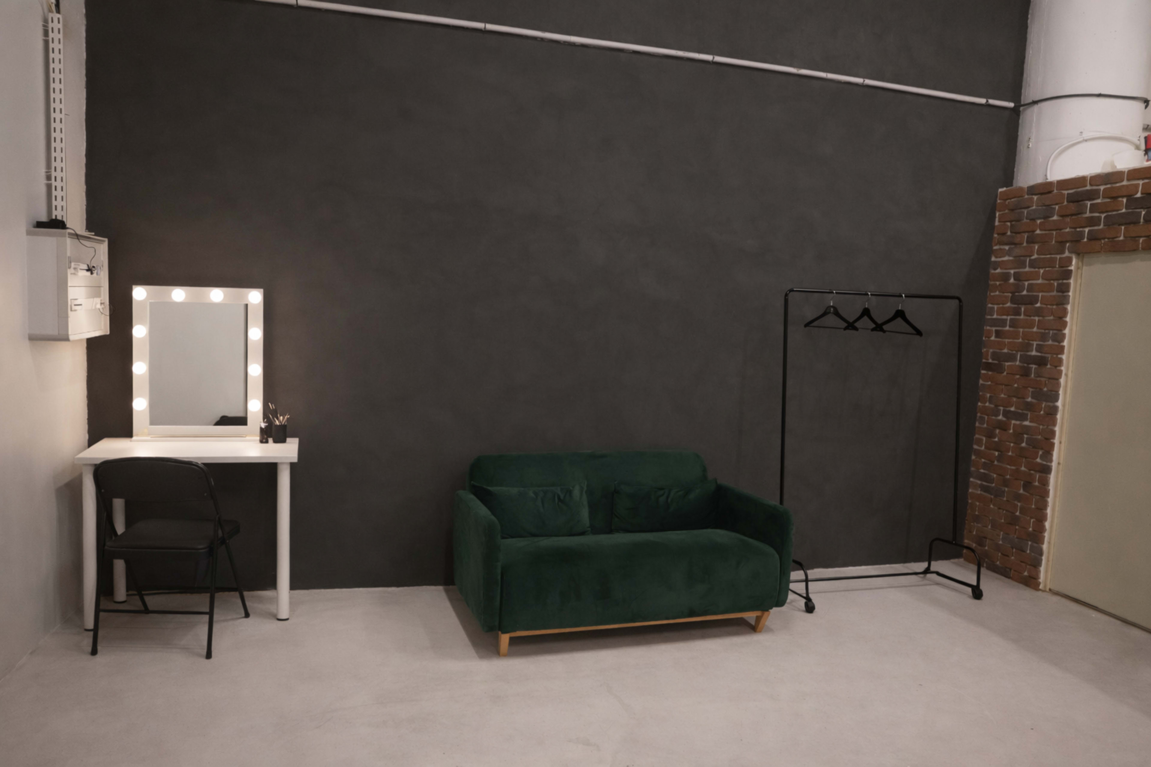 Studio Photo / Vidéo – Cyclorama fond blanc Image in , Bagnolet