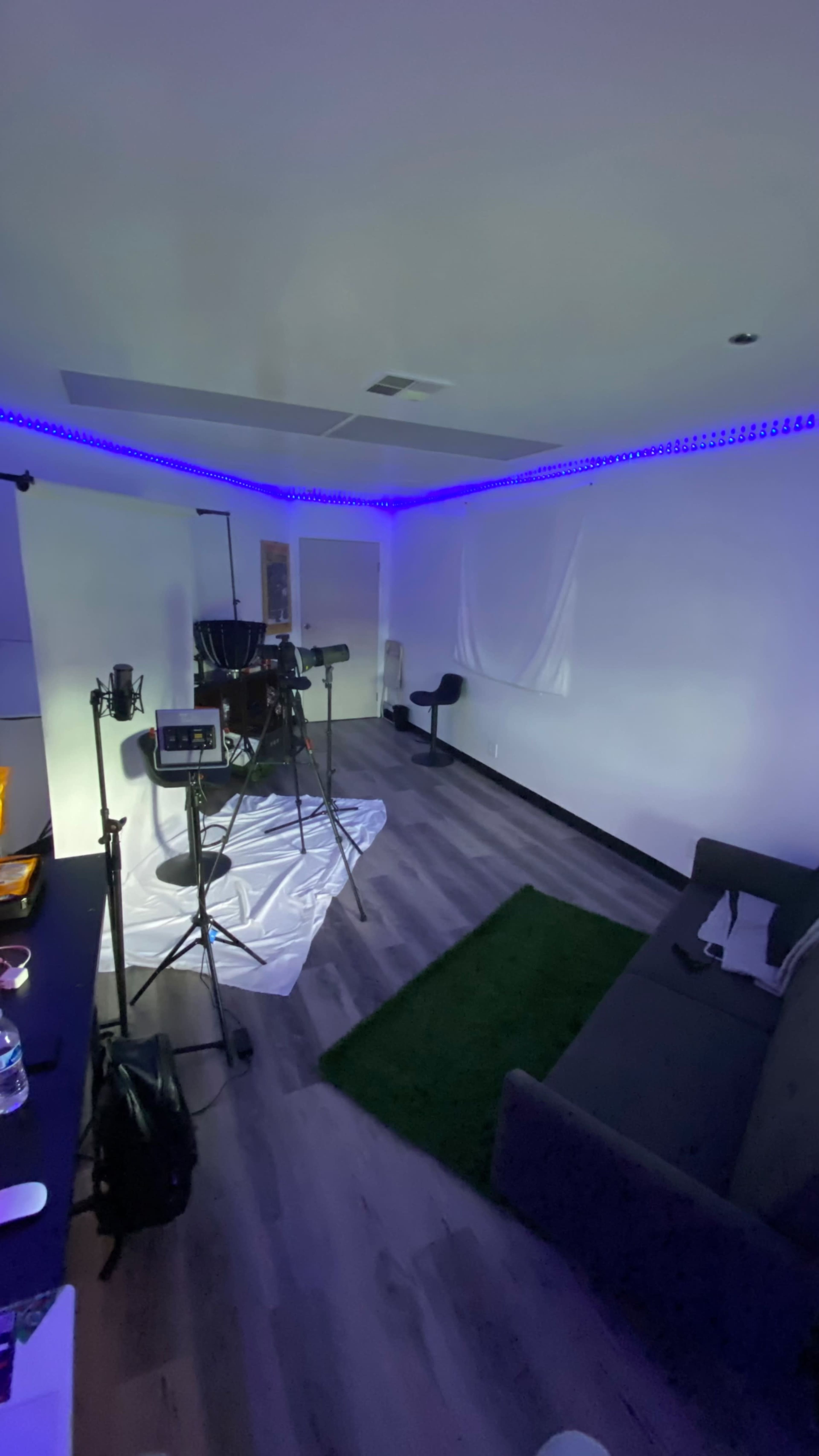 Creative Studio with Amazing facility. Image in Carvedale, San Bernardino, CA