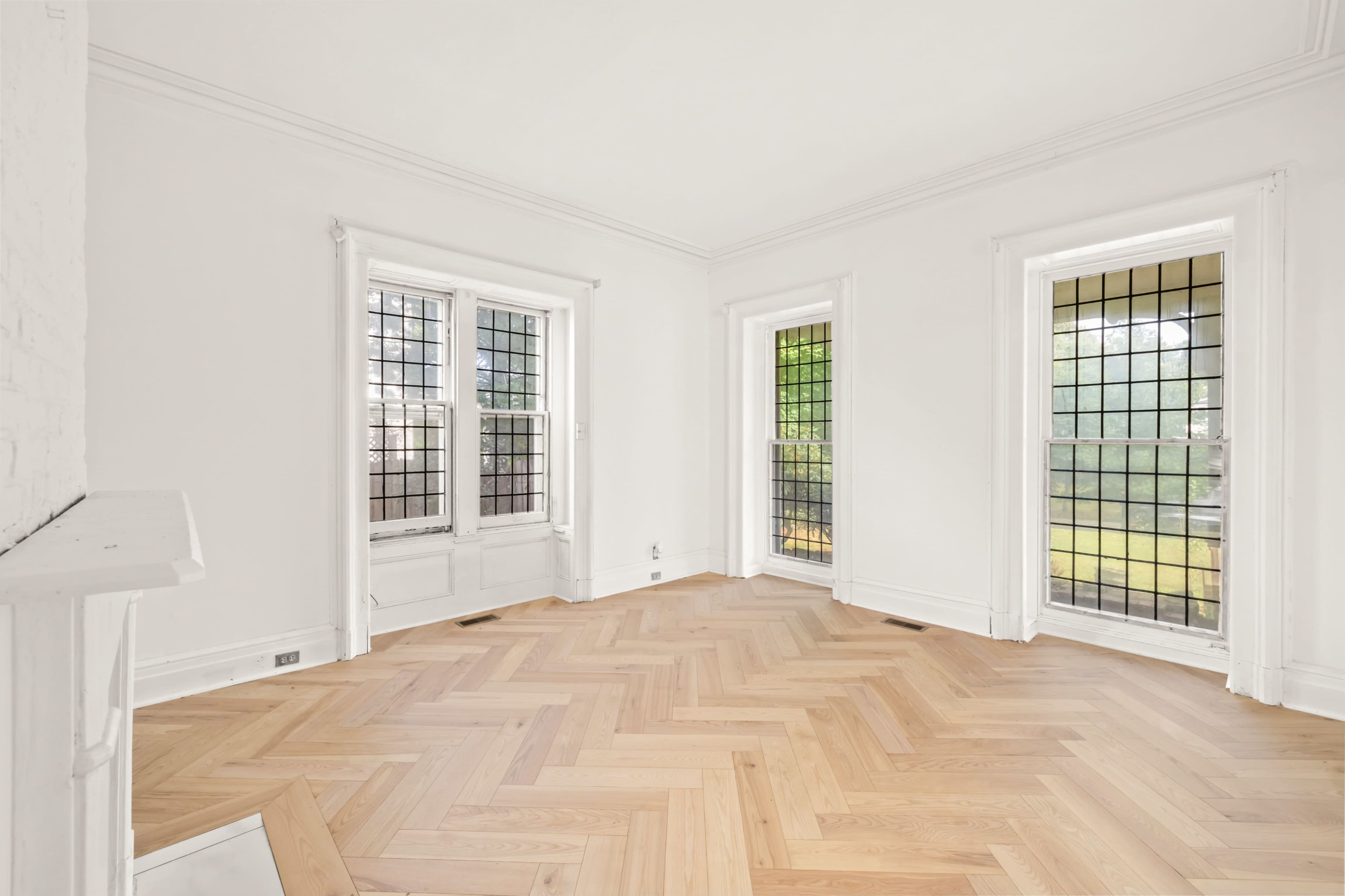 Historic Colonial Home For Rent In Forest Hills Image in Forest Hill, Newark, NJ