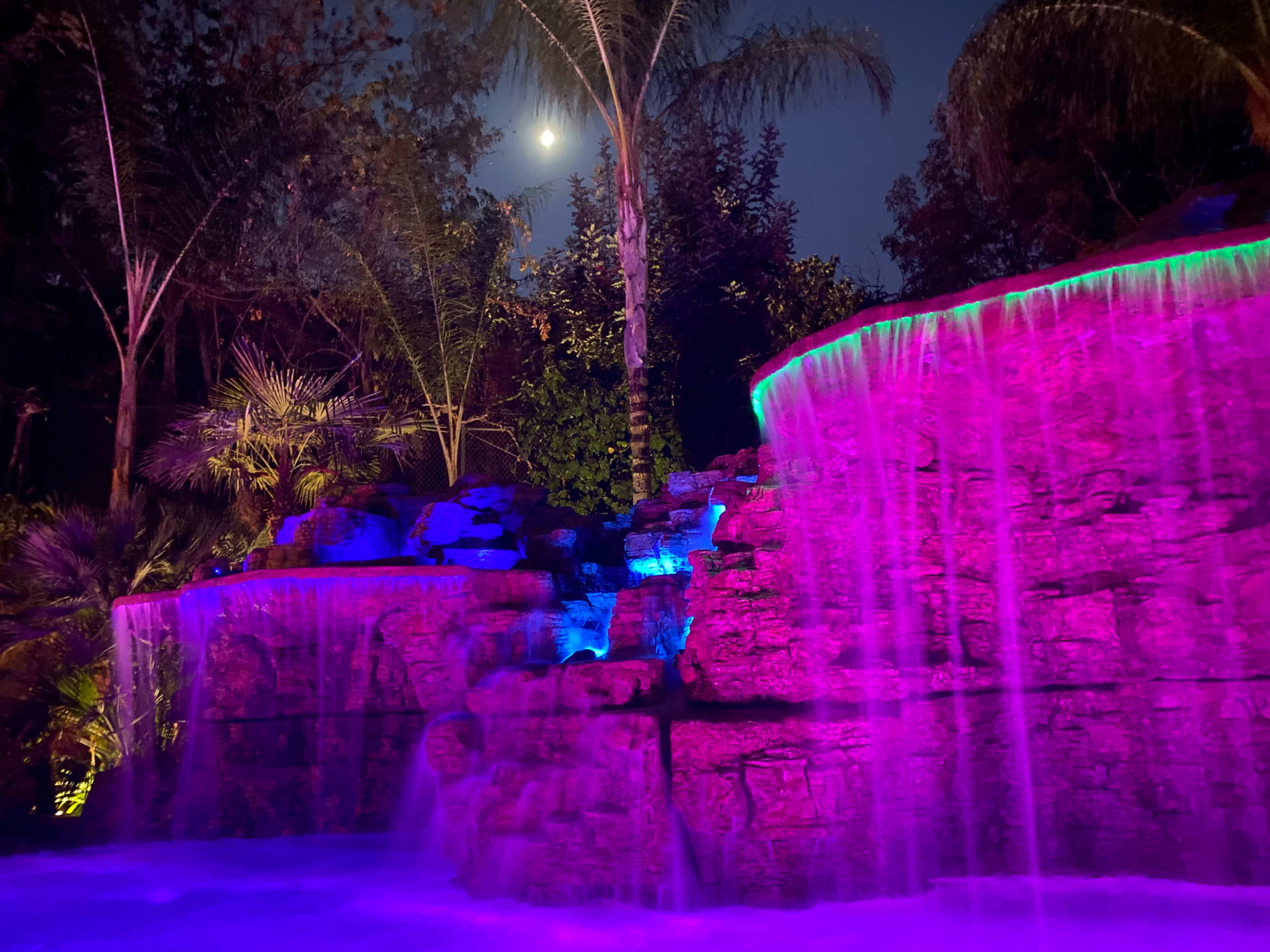 Gorgeous Mediterranean house with a exceptional outdoor pool. Image in Valley Village, Valley Village, CA