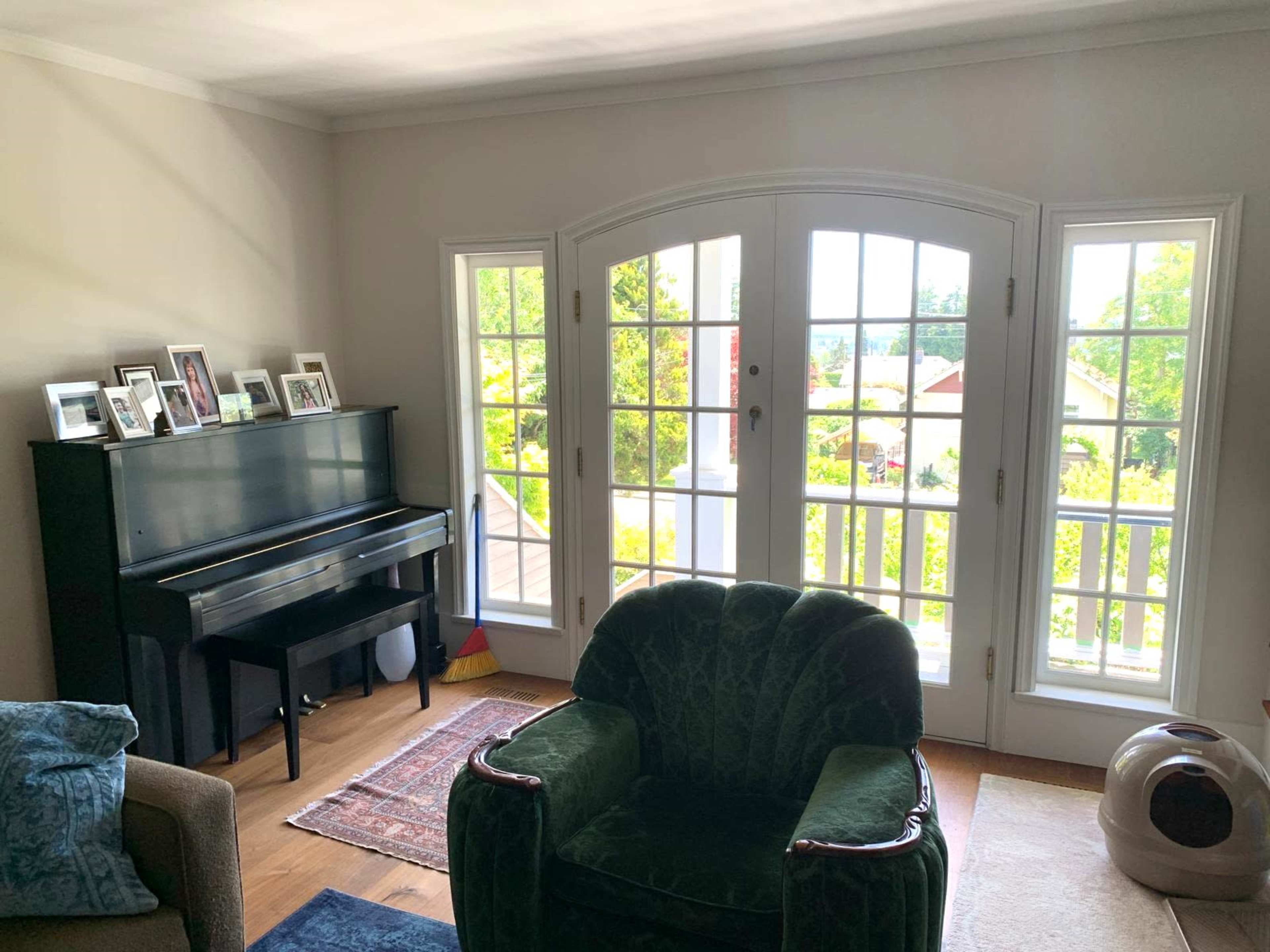 Charming 1908 Character Home with Modern Kitchen Image in North Vancouver, North Vancouver, BC