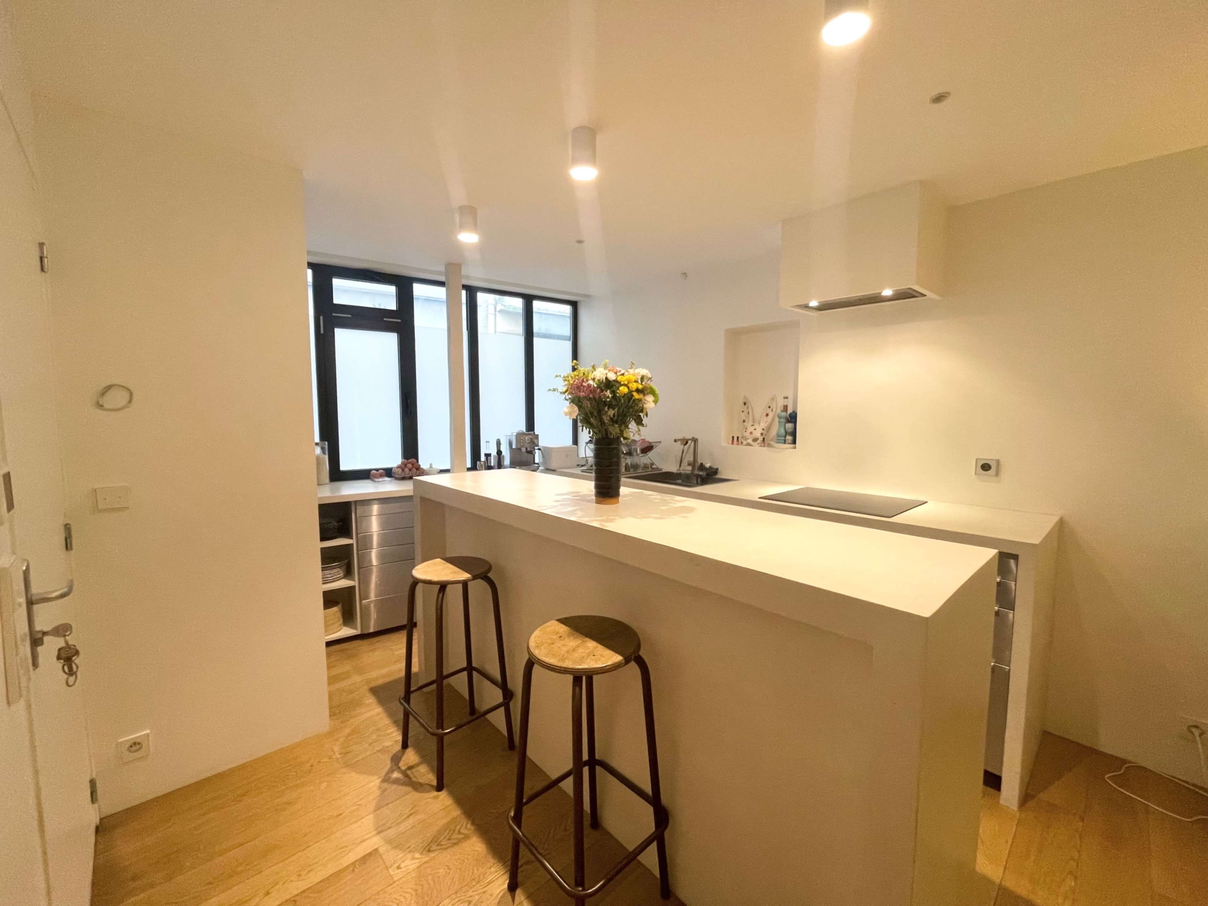 Large Versatile Studio-Style Apartment for Video Productions in the center of Paris Image dans Sentier, Paris, 