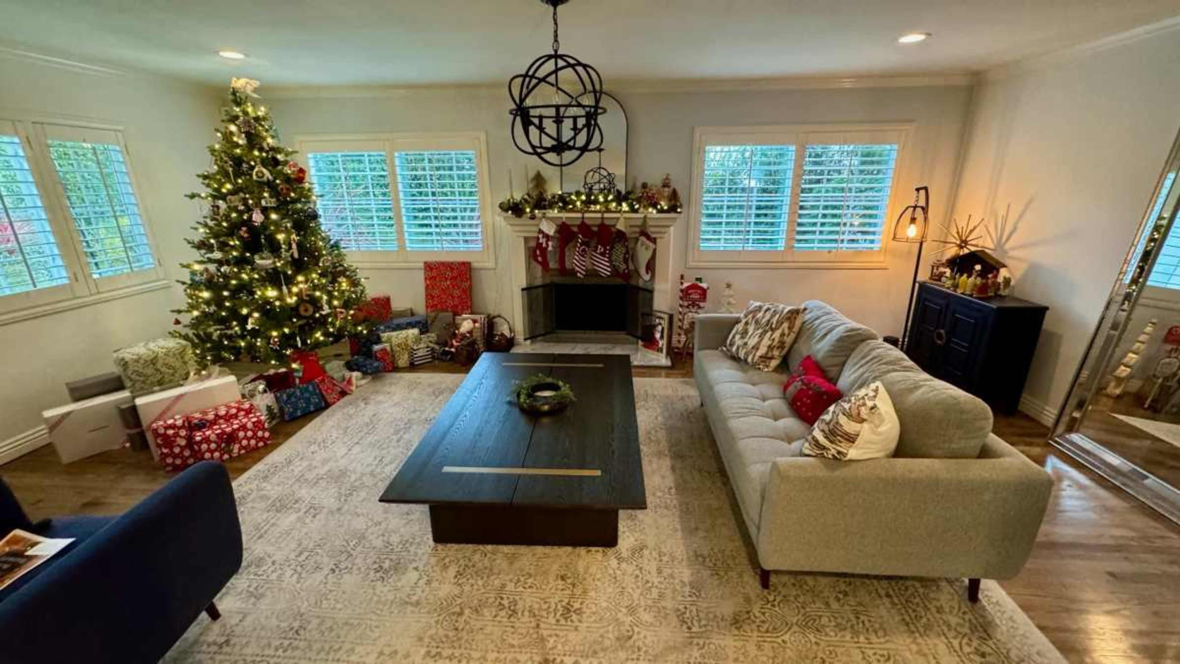 Bright Modern Home in West LA – Perfect for Filming, Shoots & Events Image in Rancho Park, Los Angeles, CA