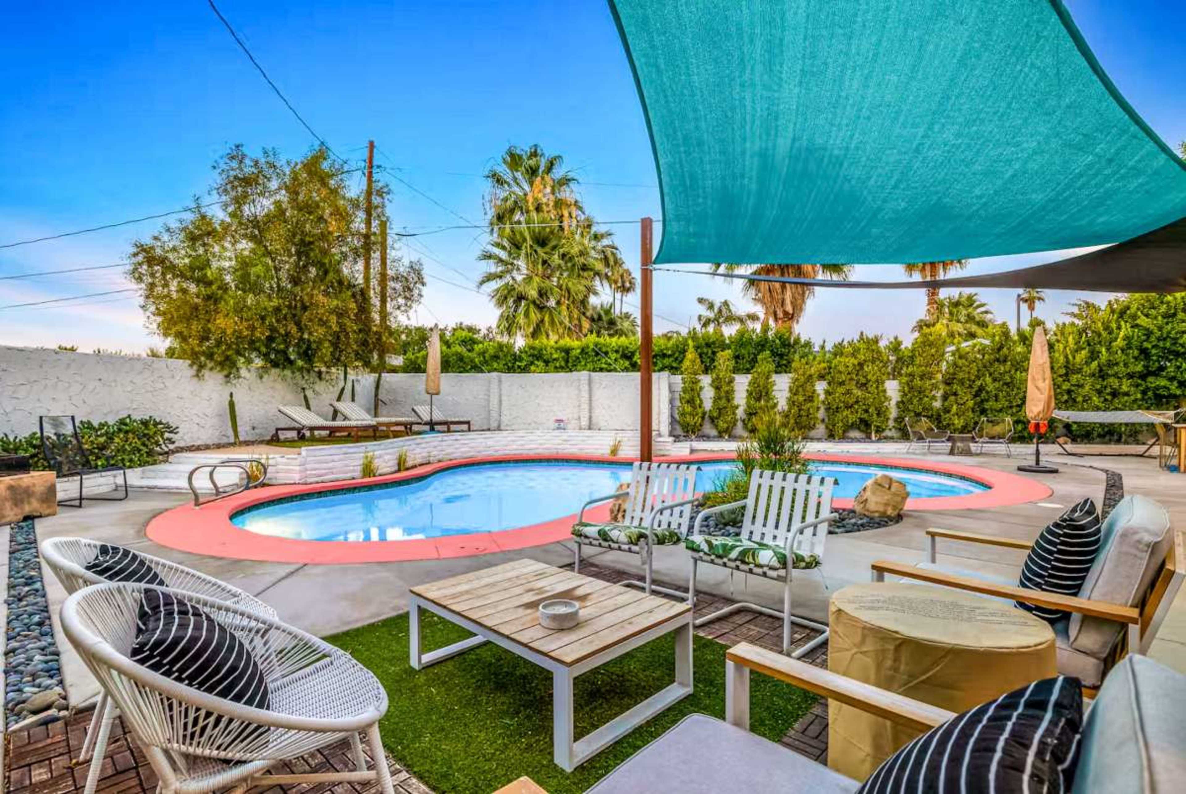 Contemporary House with Clean Lines & Natural Light Image in Palm Springs, Palm Springs, CA