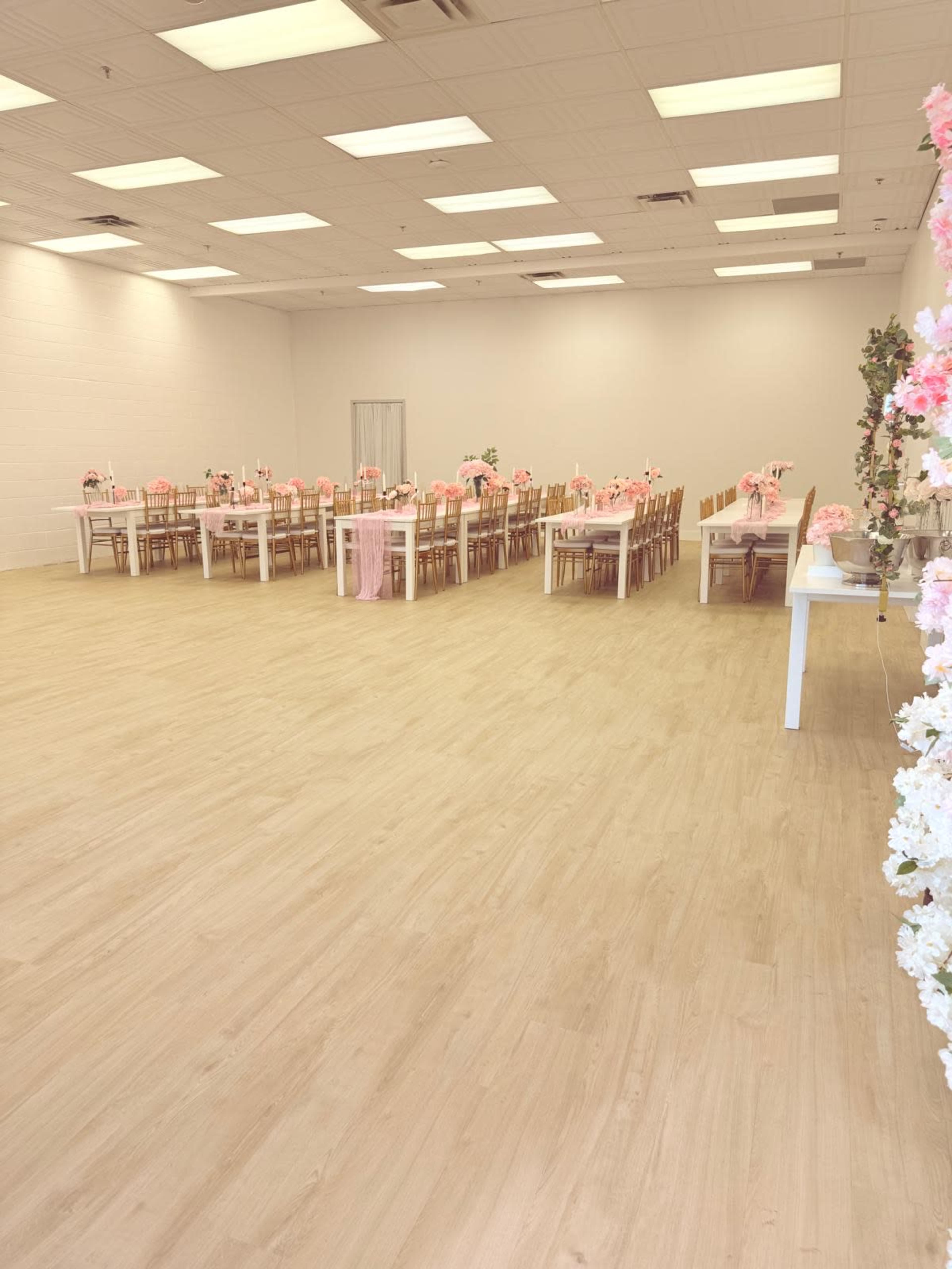 Spacious Event Venue Image in Woodbridge, Woodbridge, ON