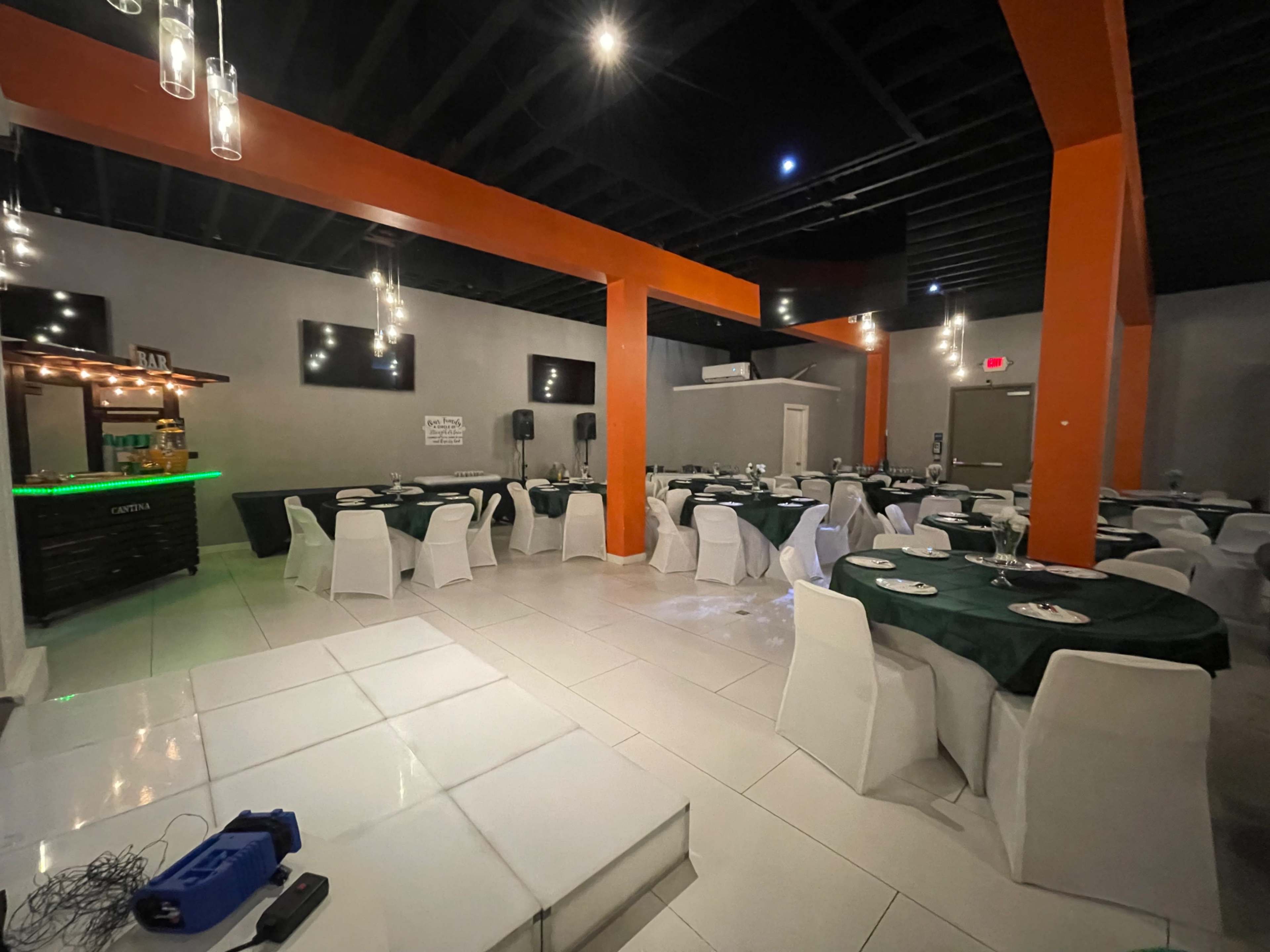 Banquet Hall with Enclosed Outdoor Courtyard Image in Central San Jose, San Jose, CA