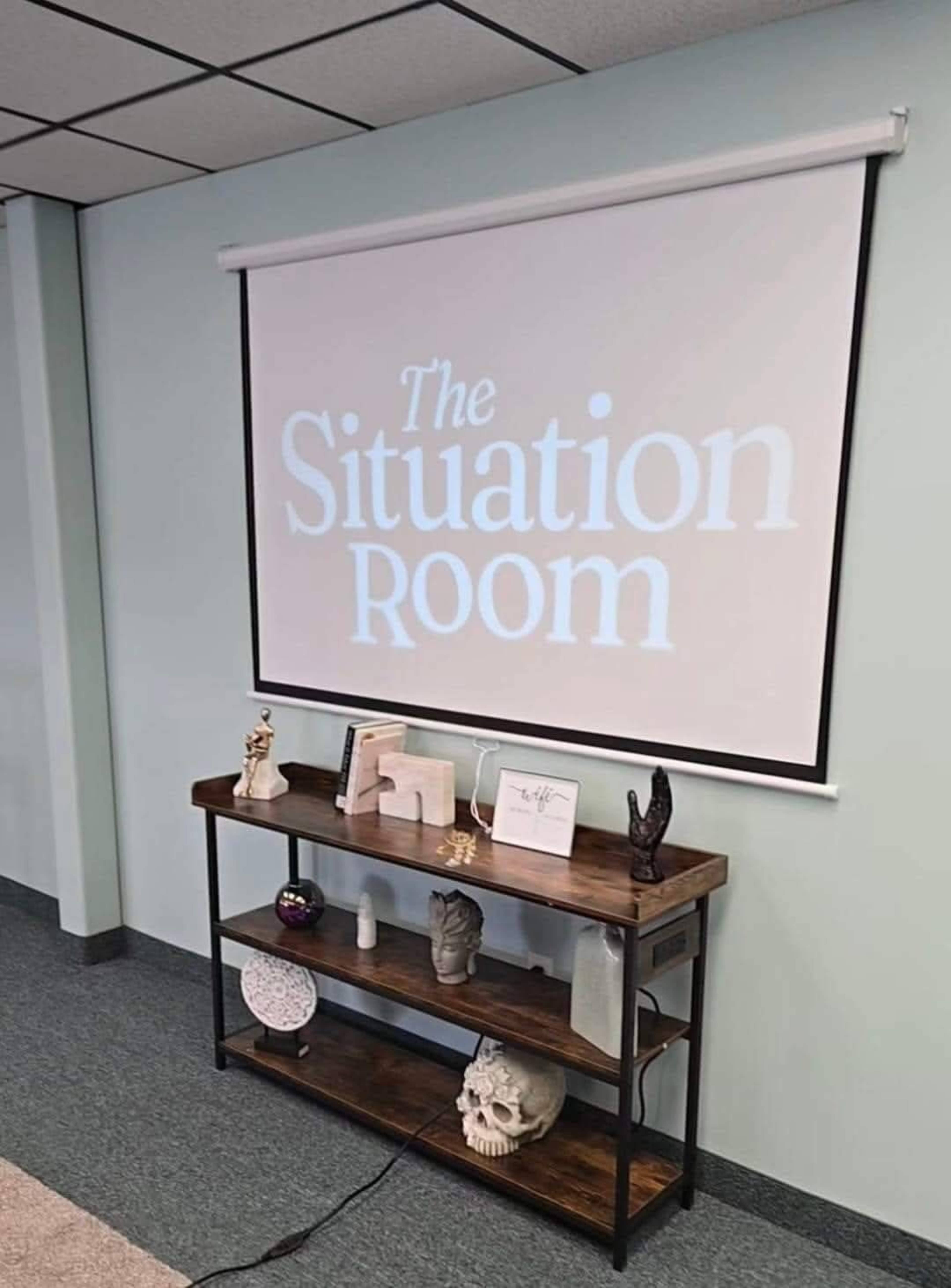 CONVENIENTLY LOCATED CLOSE TO DOWNTOWN ROCHESTER AND MINUTES FROM 390 Image in Chili, ROCHESTER, NY