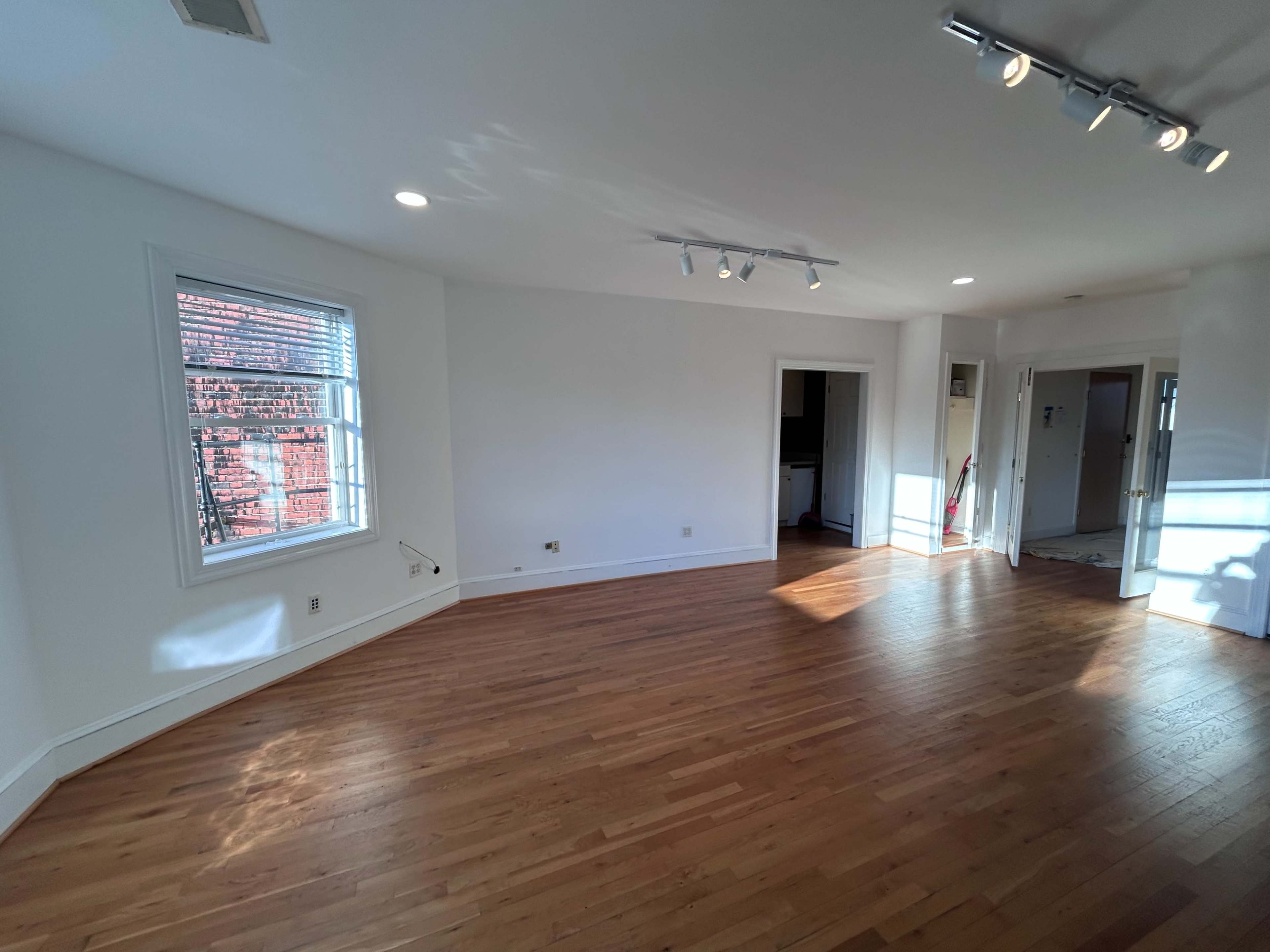 Dupont Circle Photo Studio Image in Dupont Circle, washington, DC