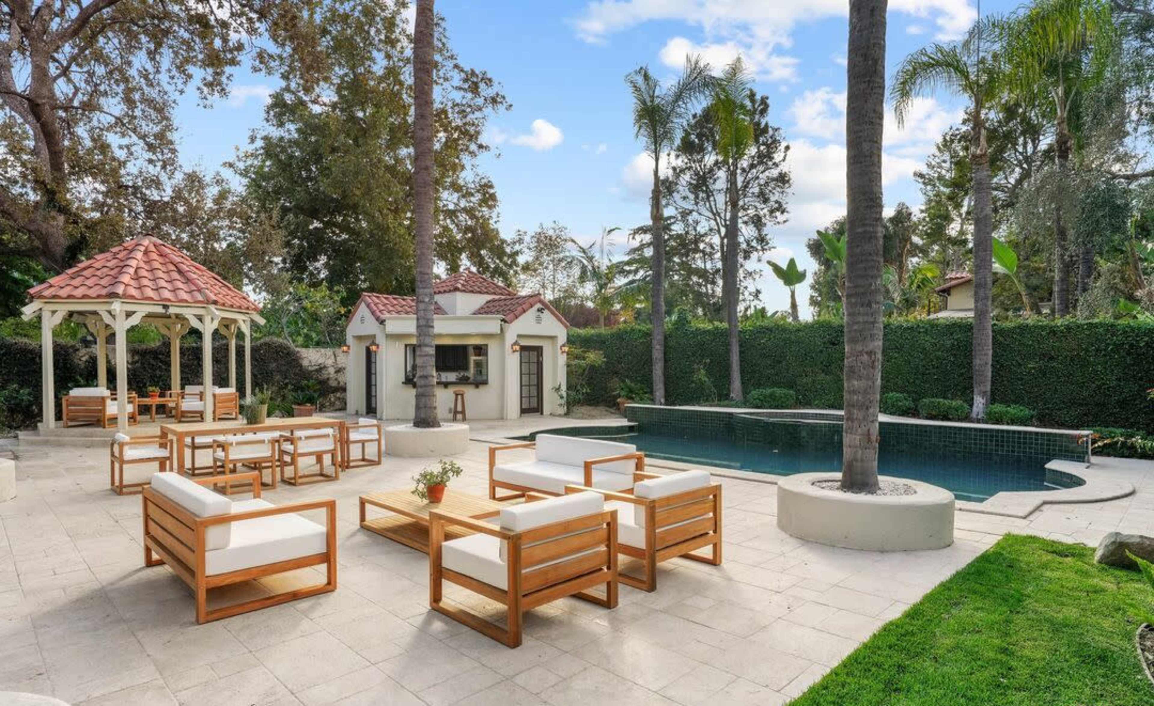Outdoor Spanish/Mediterranean Oasis Image in Encino, Encino, CA