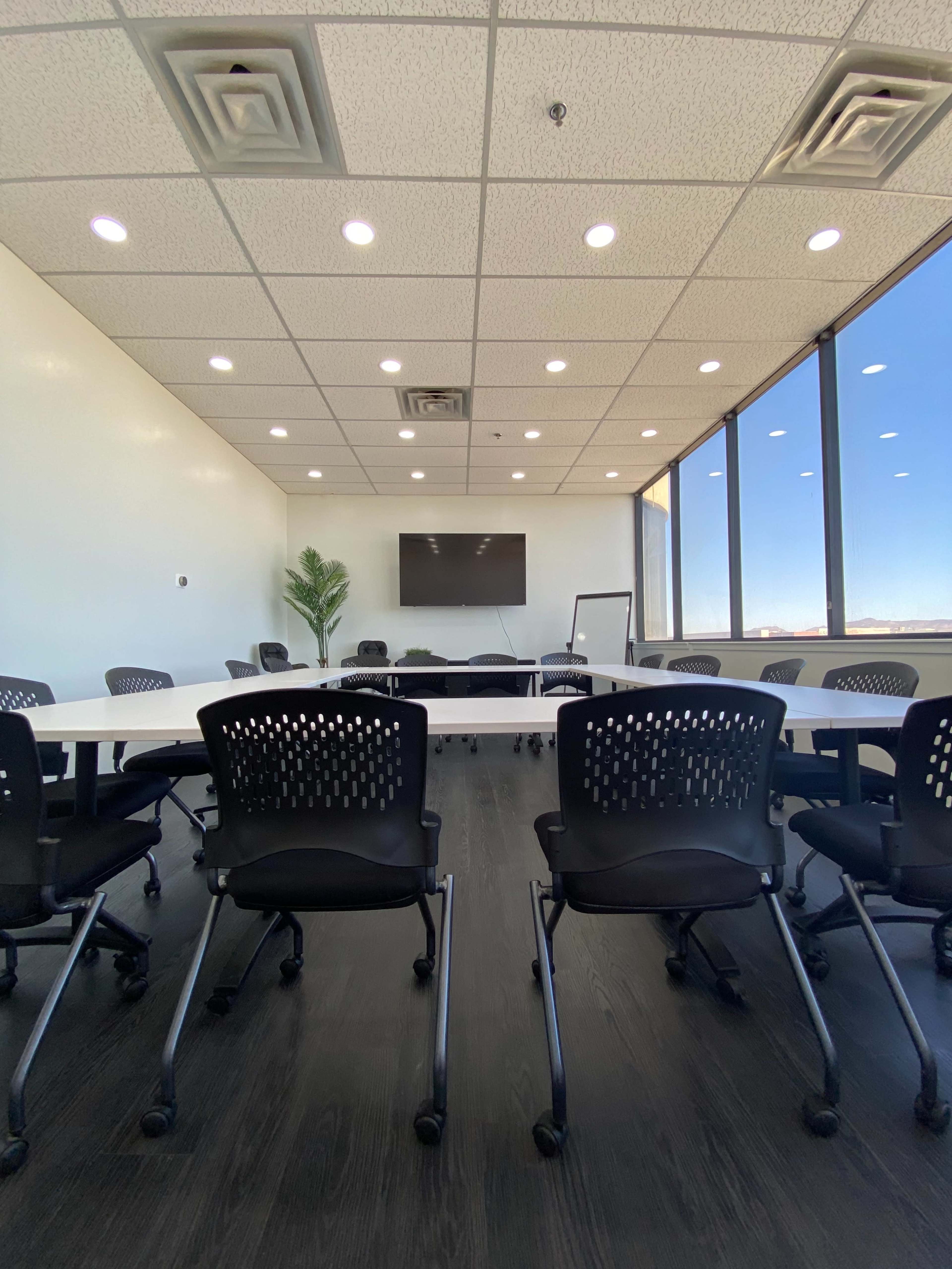 Private Conference Room for 16 Image in Paradise, Las Vegas, NV