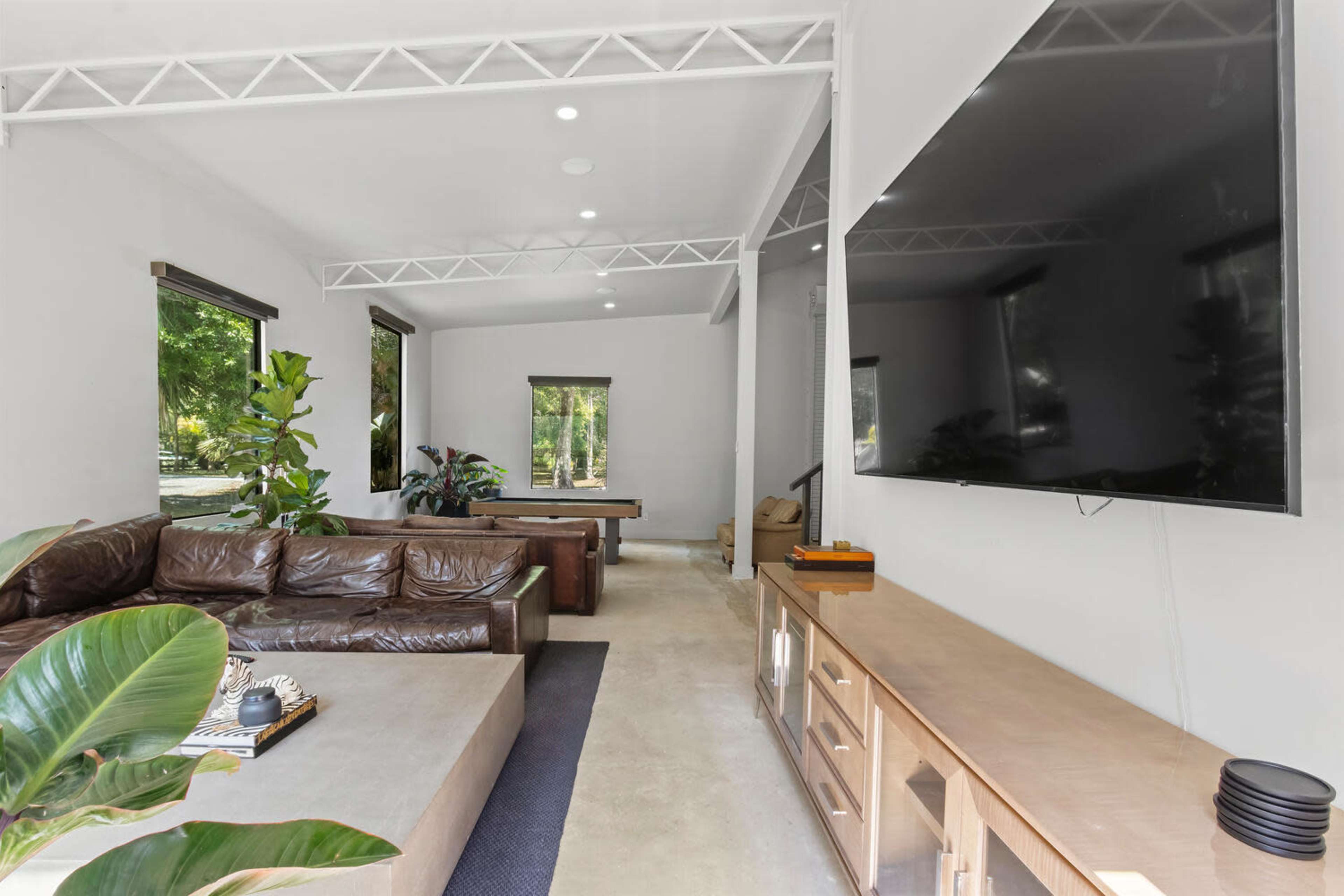 Luxury Farm Barn Loft Indoor and Outdoor Space with Farm Animals, Horses, and Vintage Cars Image in Jupiter Farms, Jupiter, FL