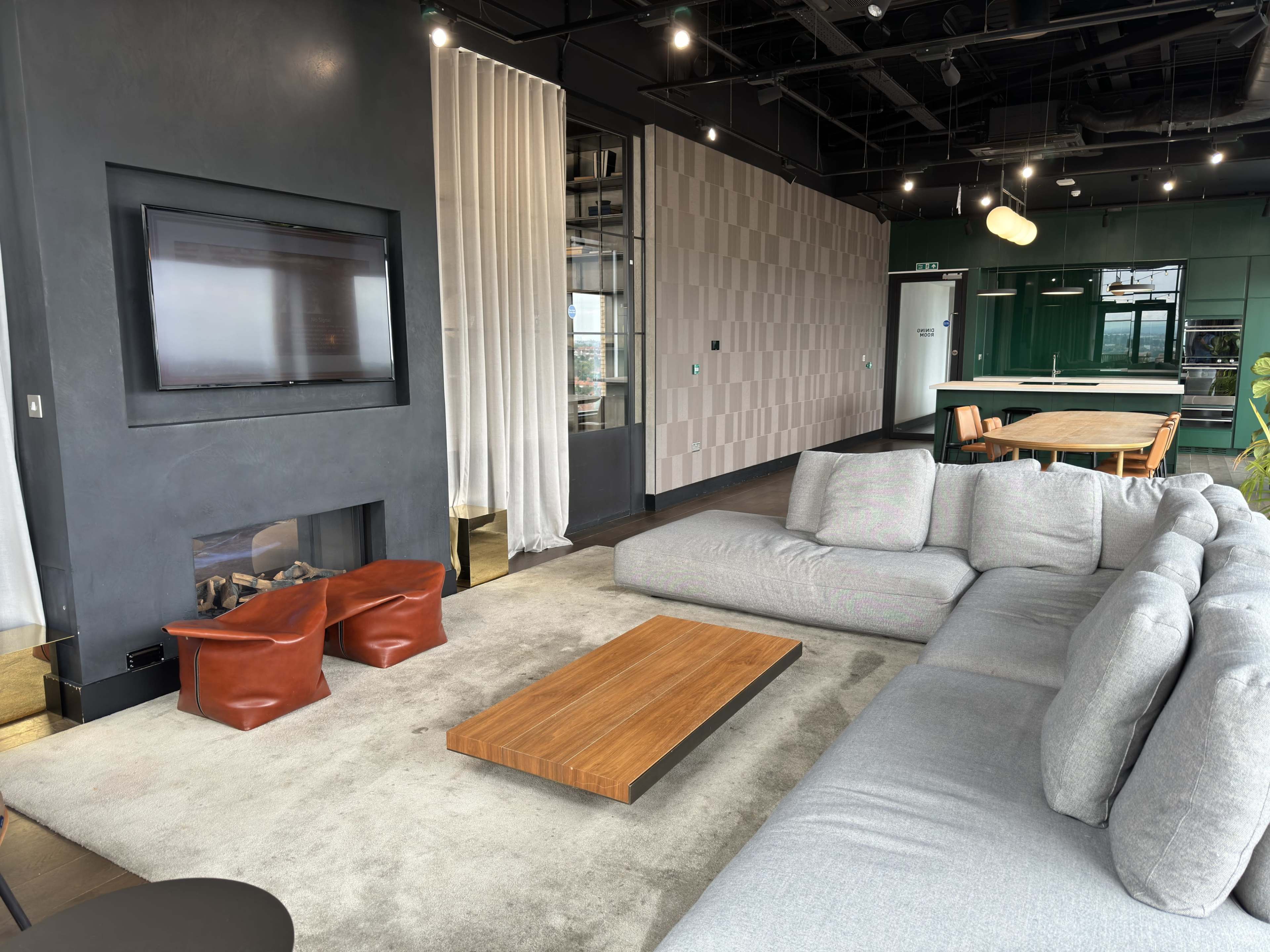 Content Creator Studio with Multiple Shooting Spaces Image in Greenford, Greenford, London, ENG