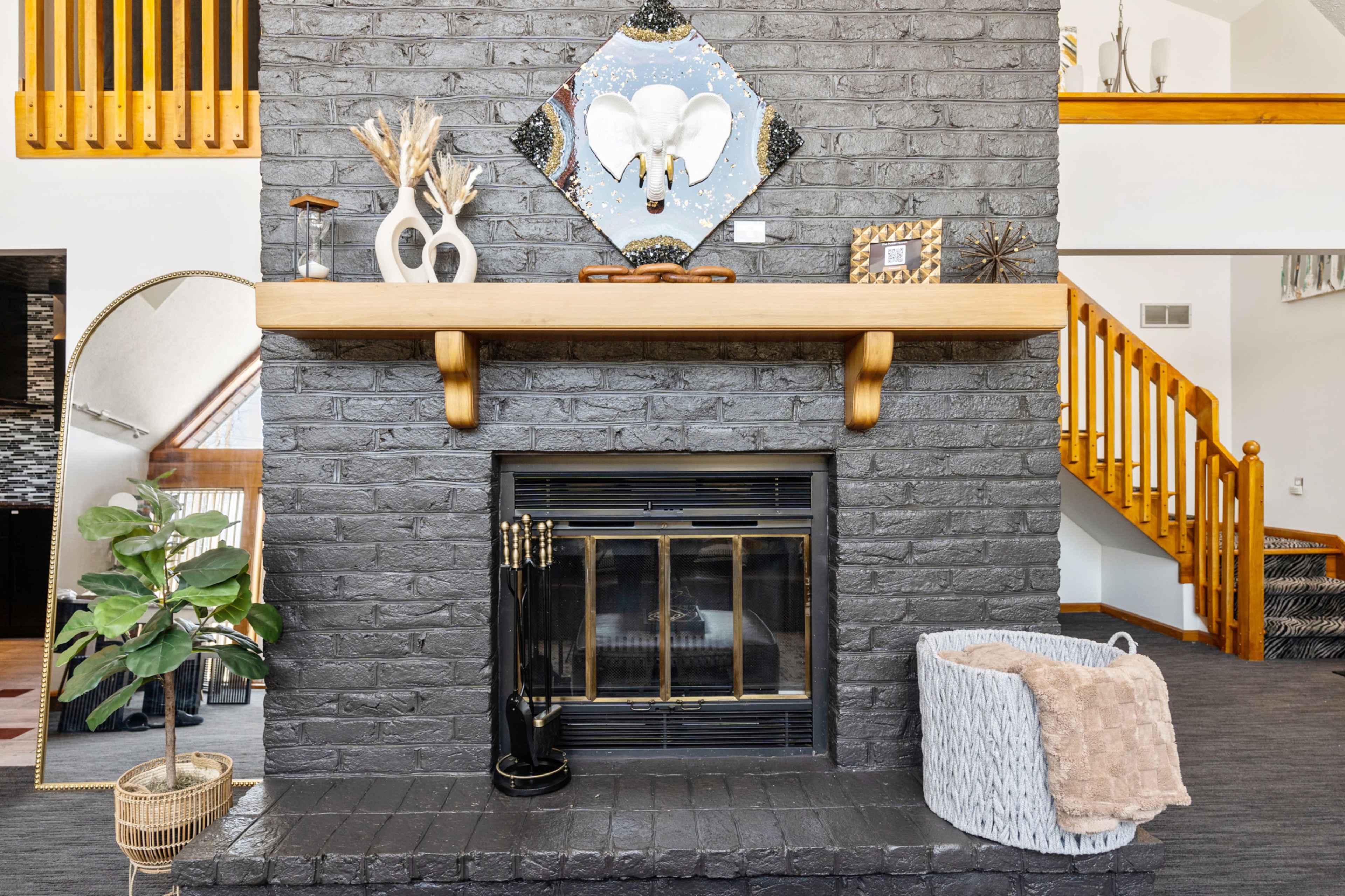 Nature’s Peaceful A-Frame Ideal for Small Events and Content Creation Image in Boardman Township, Youngstown, OH