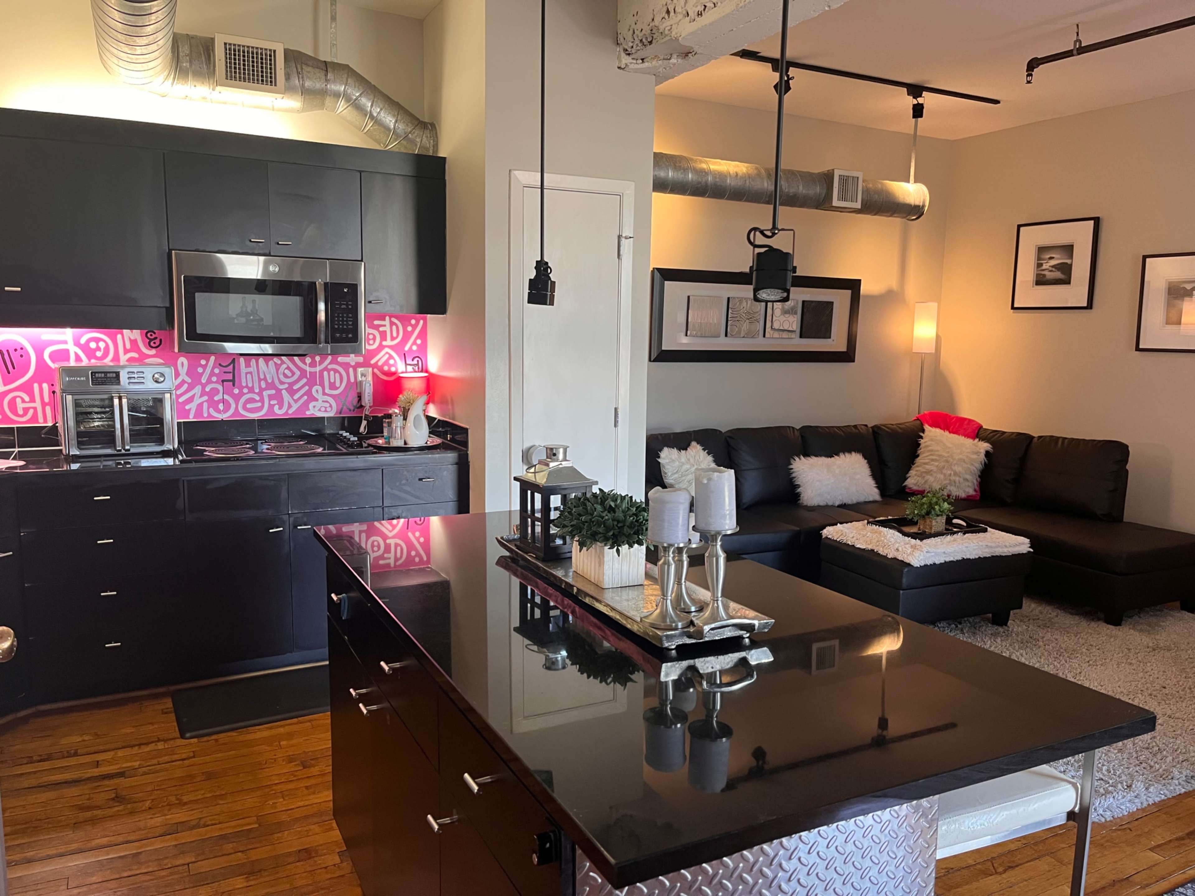 Downtown apartment industrial vibe Image in Downtown Houston, Houston, TX