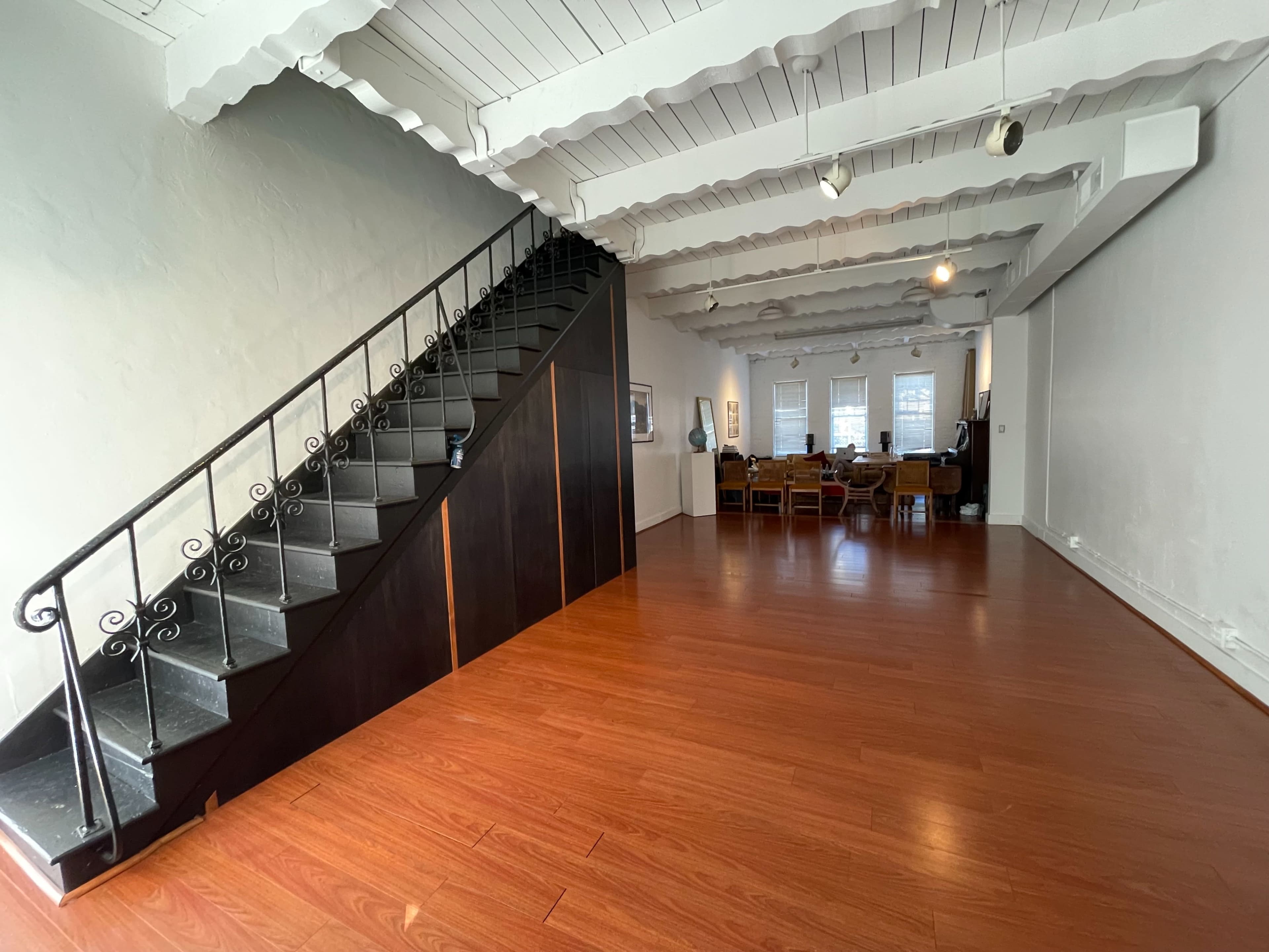 Artist studio in historic Westlake near Downtown Los Angeles (2 levels): Ideal for Film Screenings, Salon Gatherings, and Intimate Performances Image in Westlake, Los Angeles, CA