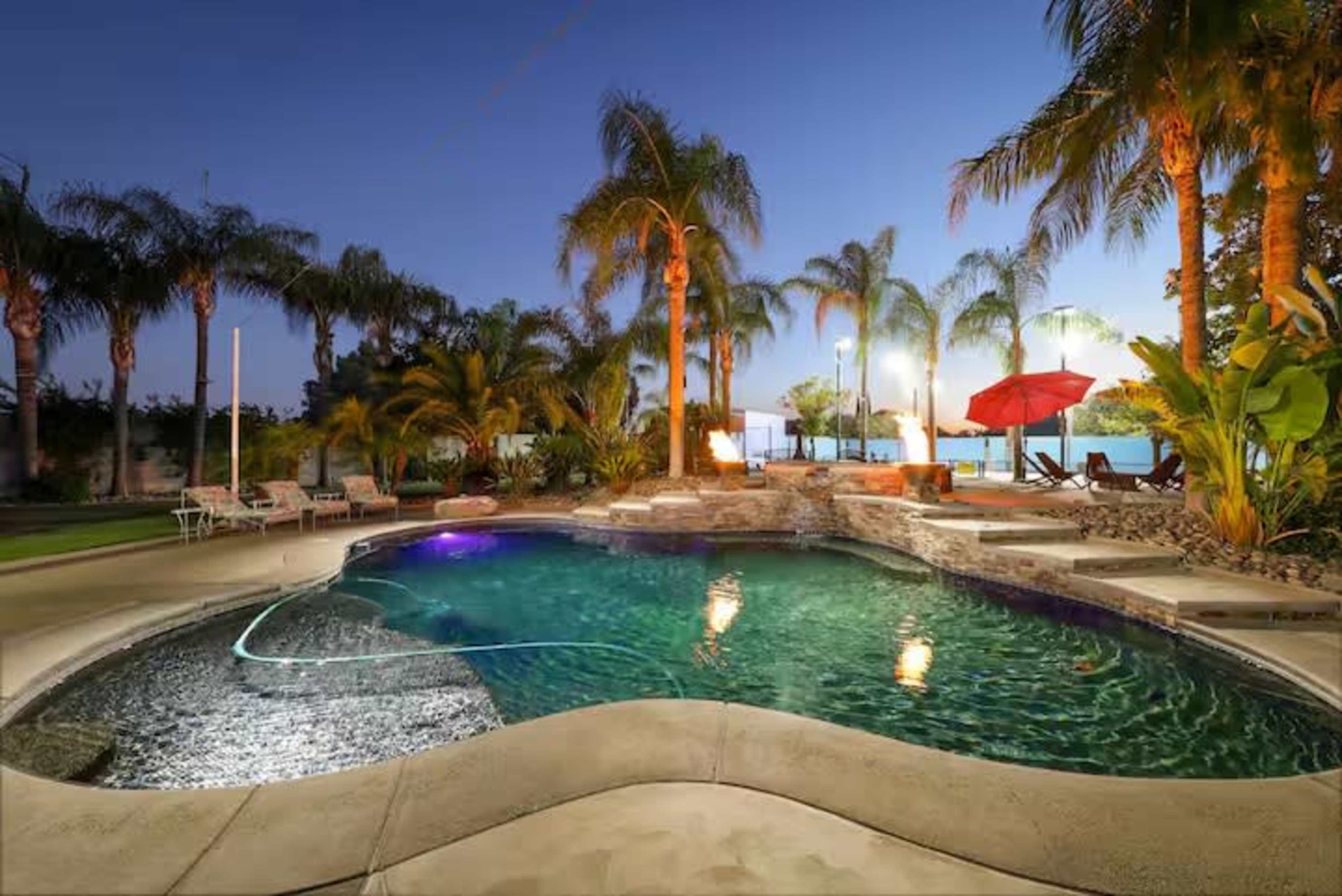 Massive Estate for anything! Image in Rosedale, Bakersfield, CA
