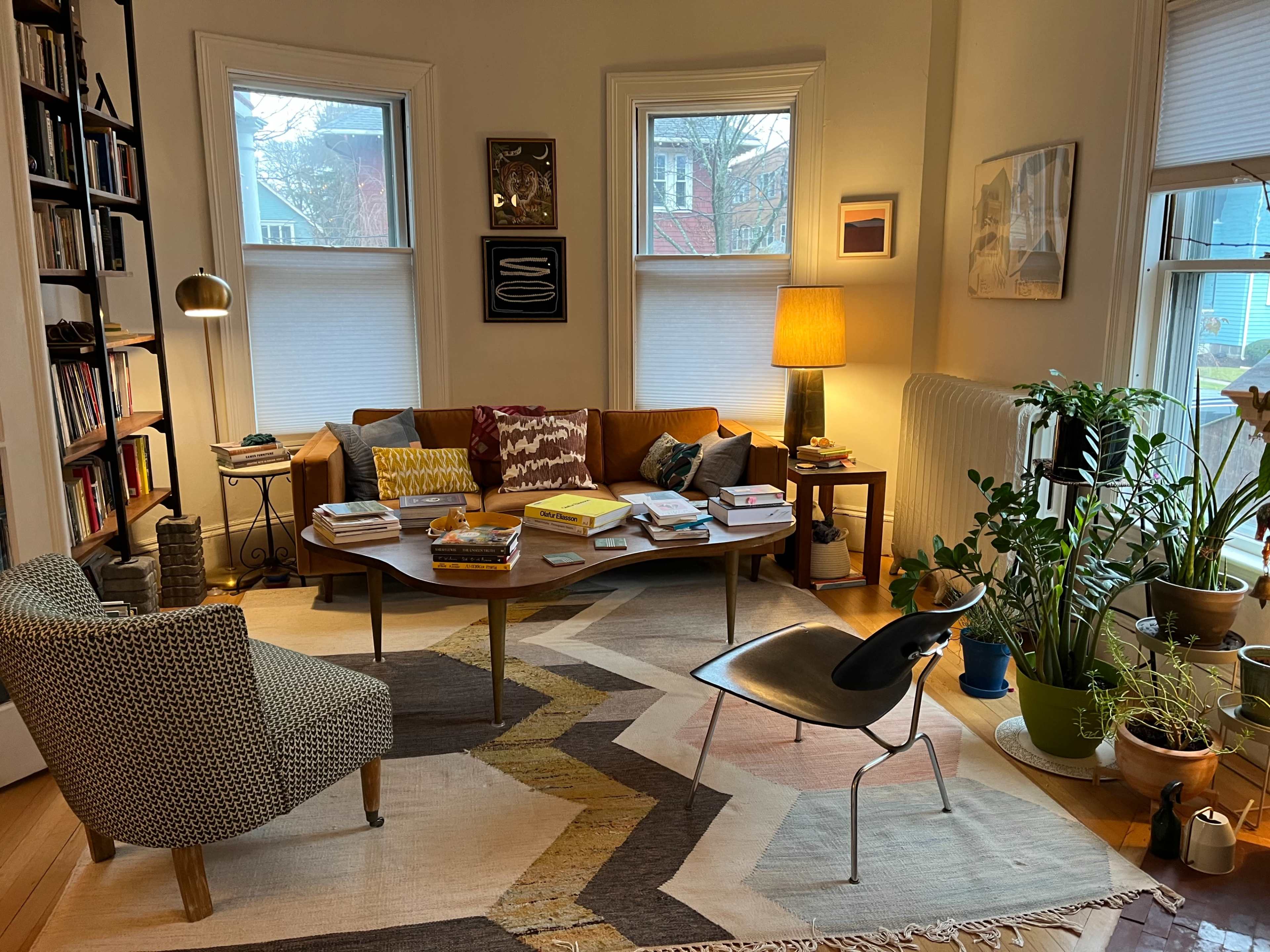 Charming Mid-Mod Victorian Home Image in Jamaica Hills, Boston, MA