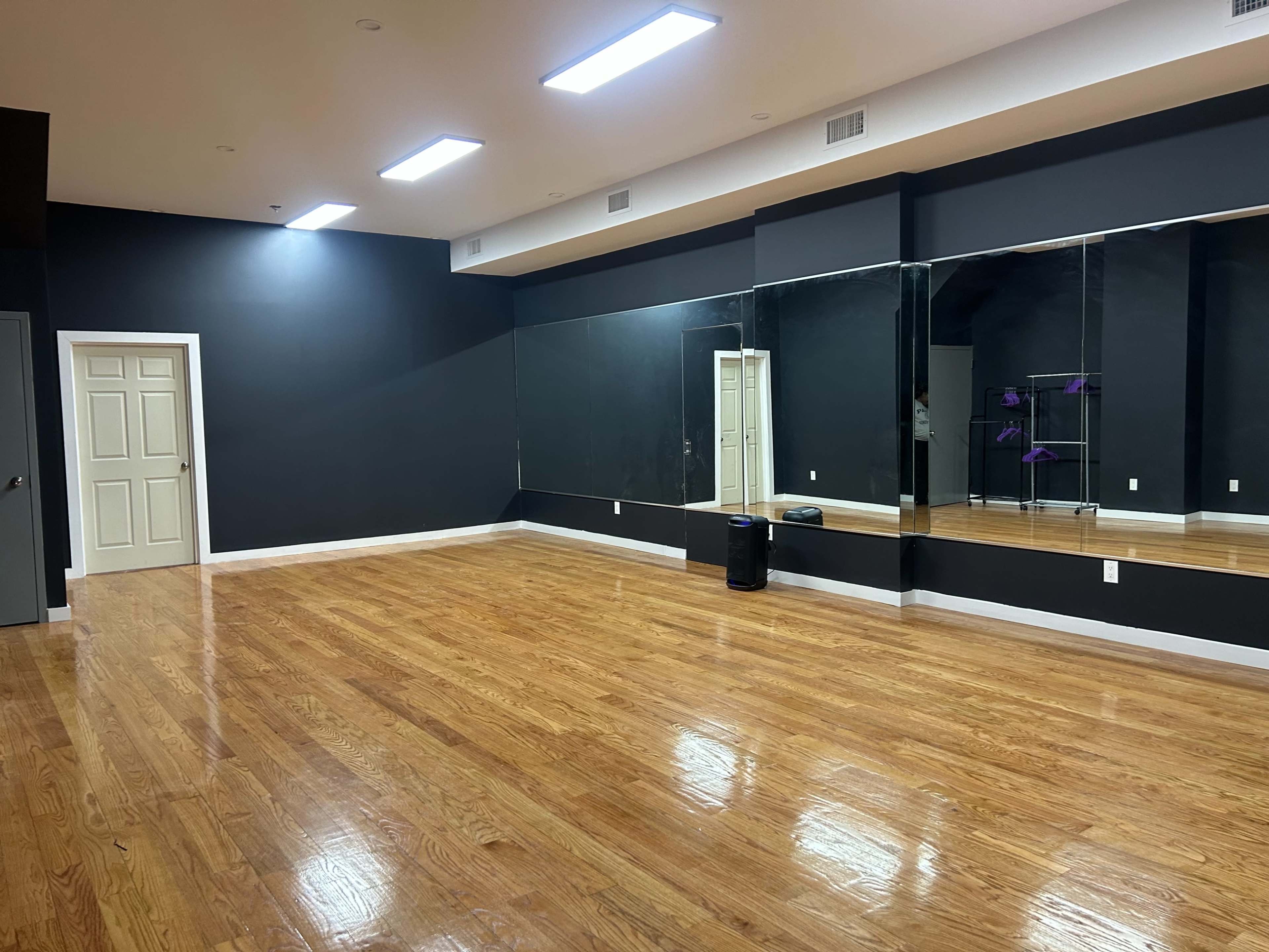 Spacious Dance studio in Brooklyn Image in Flatlands, Brooklyn, NY