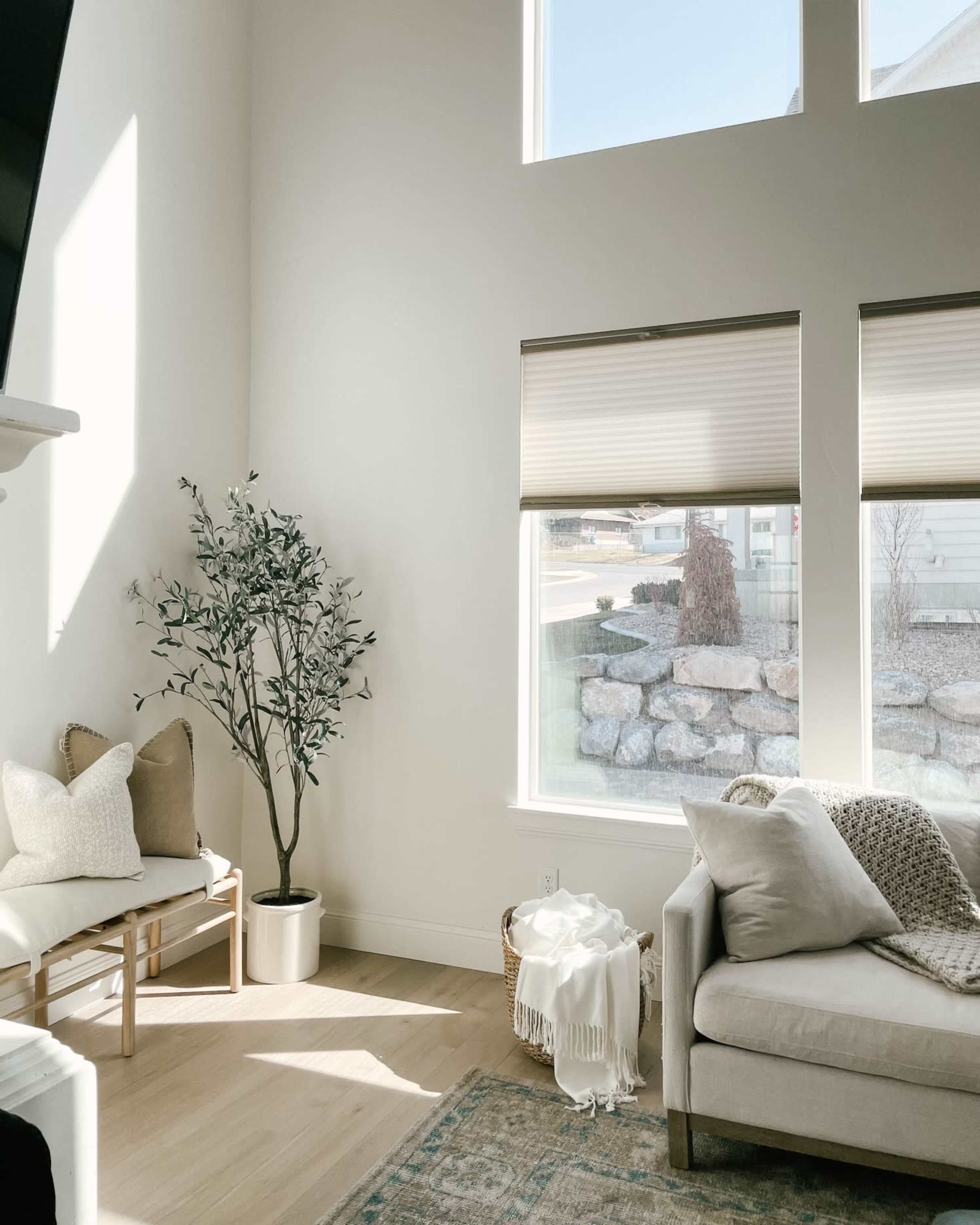 The White House Image in Lakeview, Orem, UT