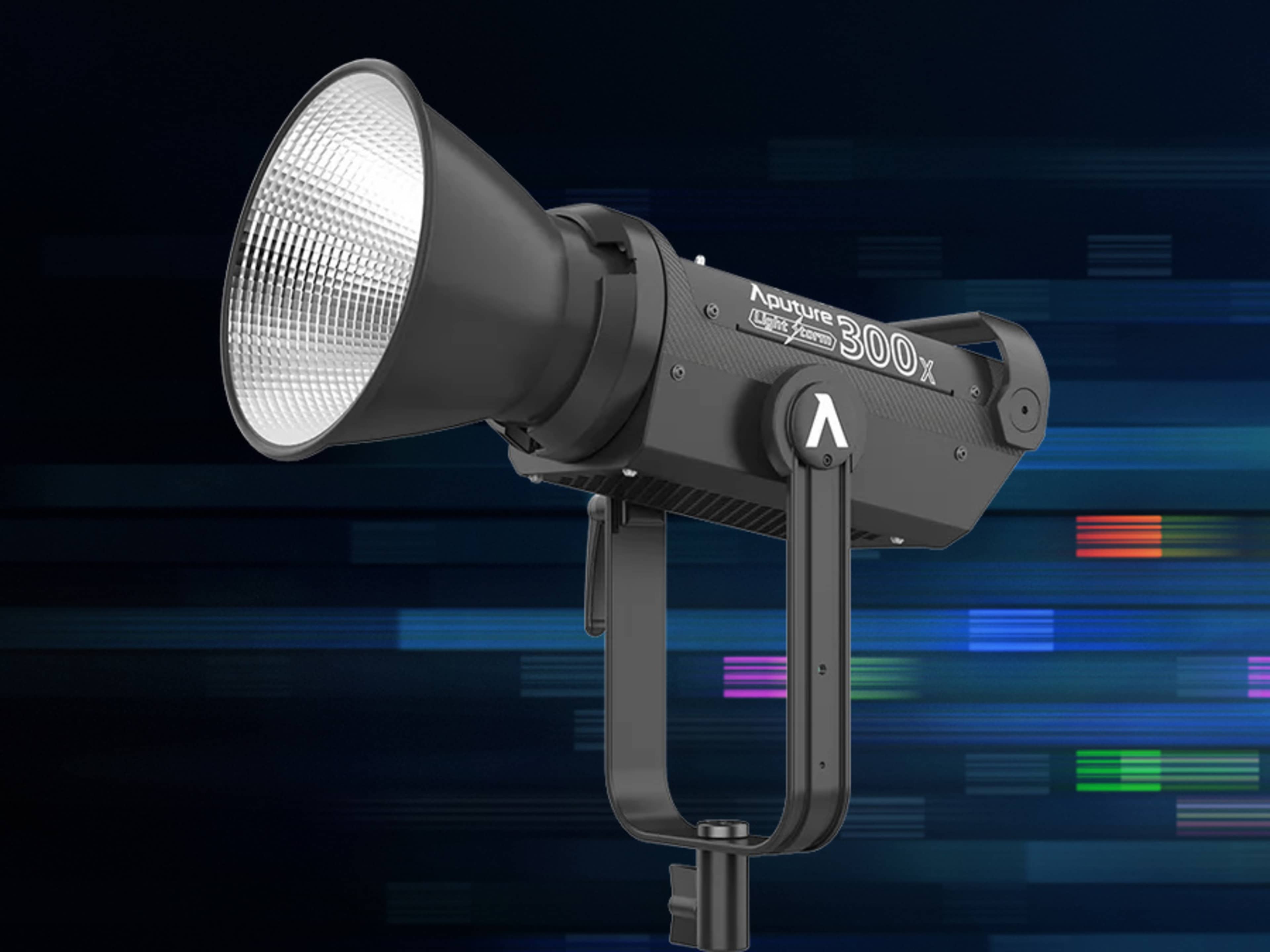 Aputure 300x w/C Stand | Day rental