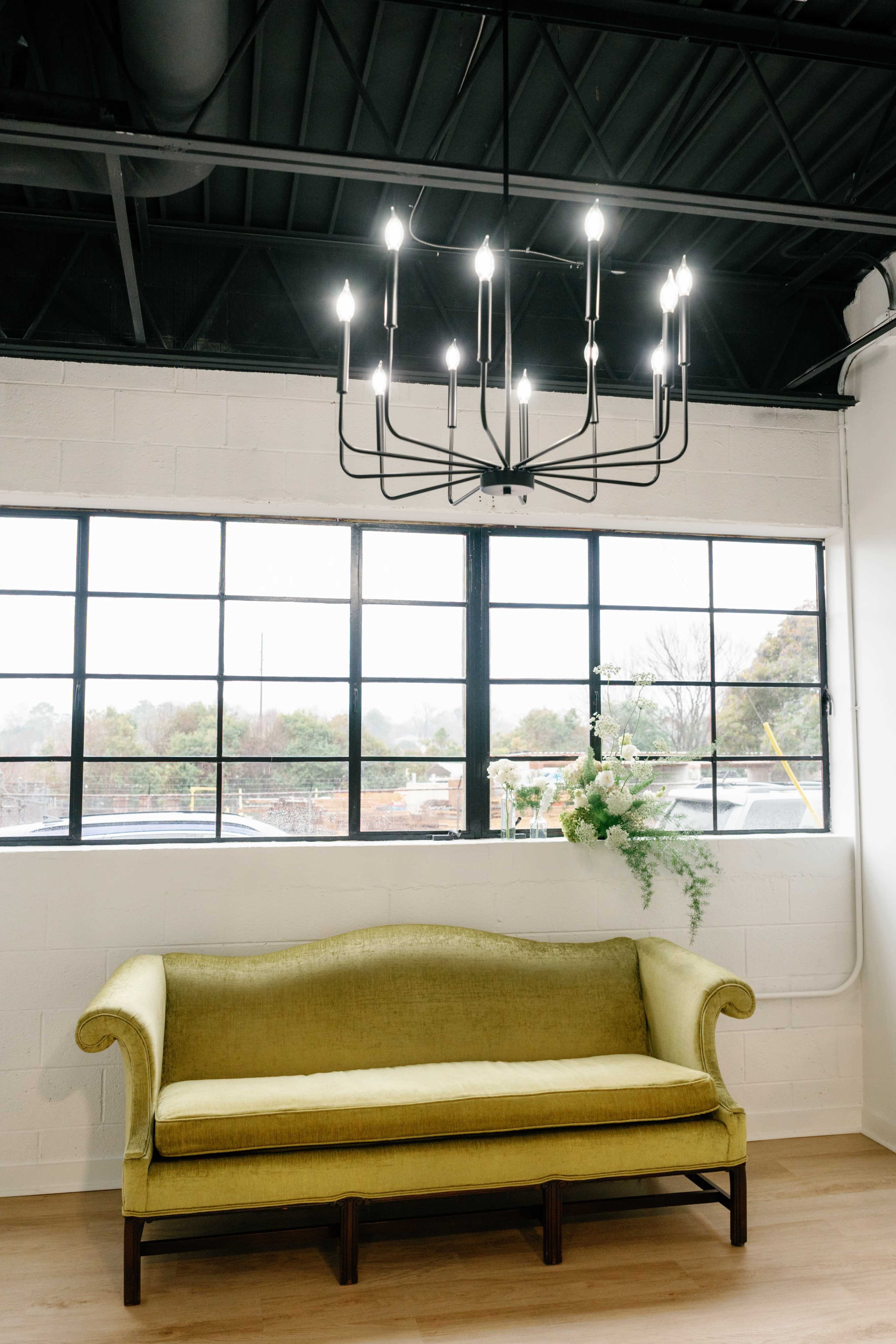 Semi-Private Studio w/ Lawn & Patio – Perfect for Shoots & Meetings; Five Points Raleigh Image in Raleigh, Raleigh, NC