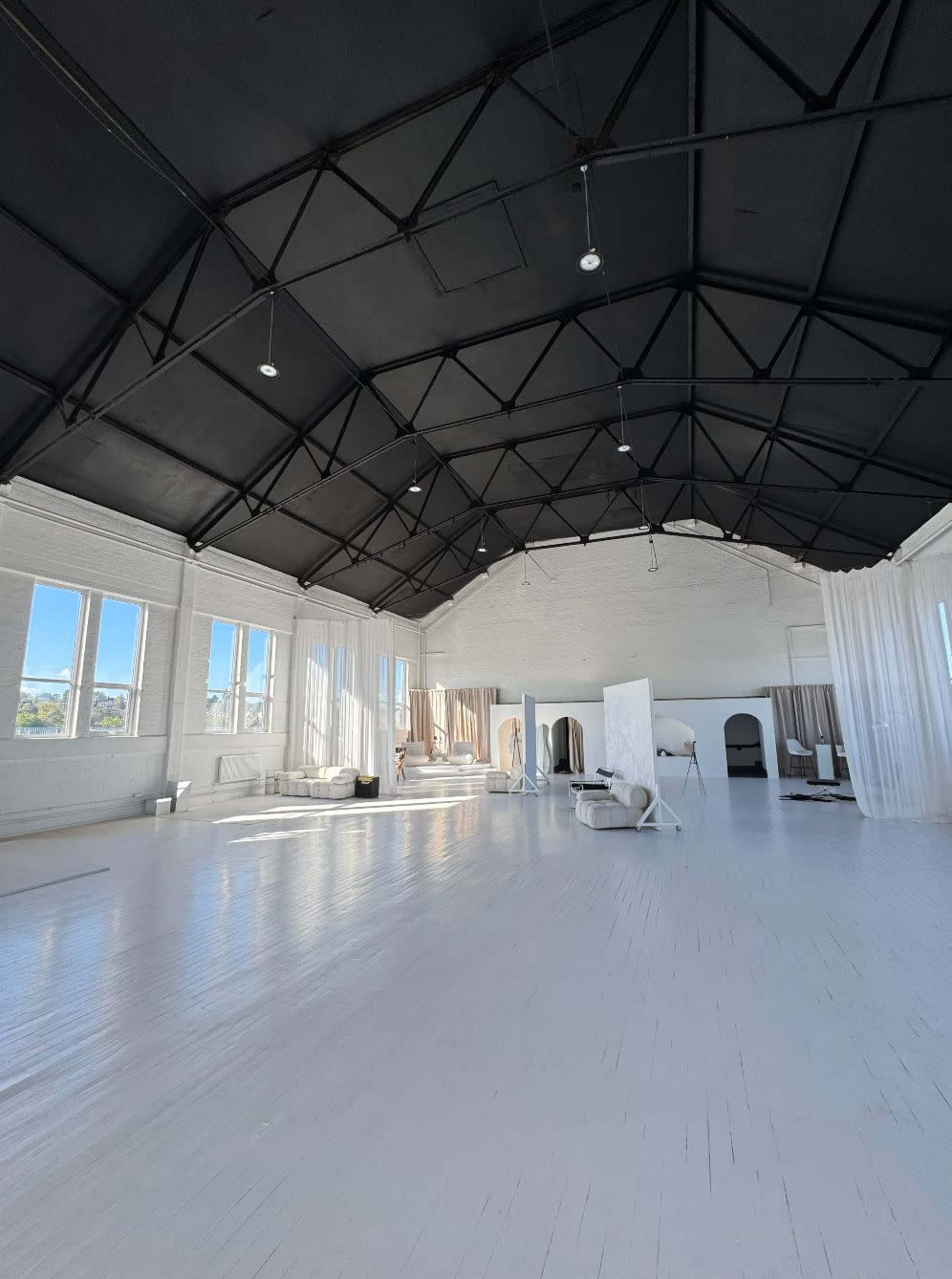 No Fitler Studios Photography Studio Image in Birkenhead, Liverpool, ENG