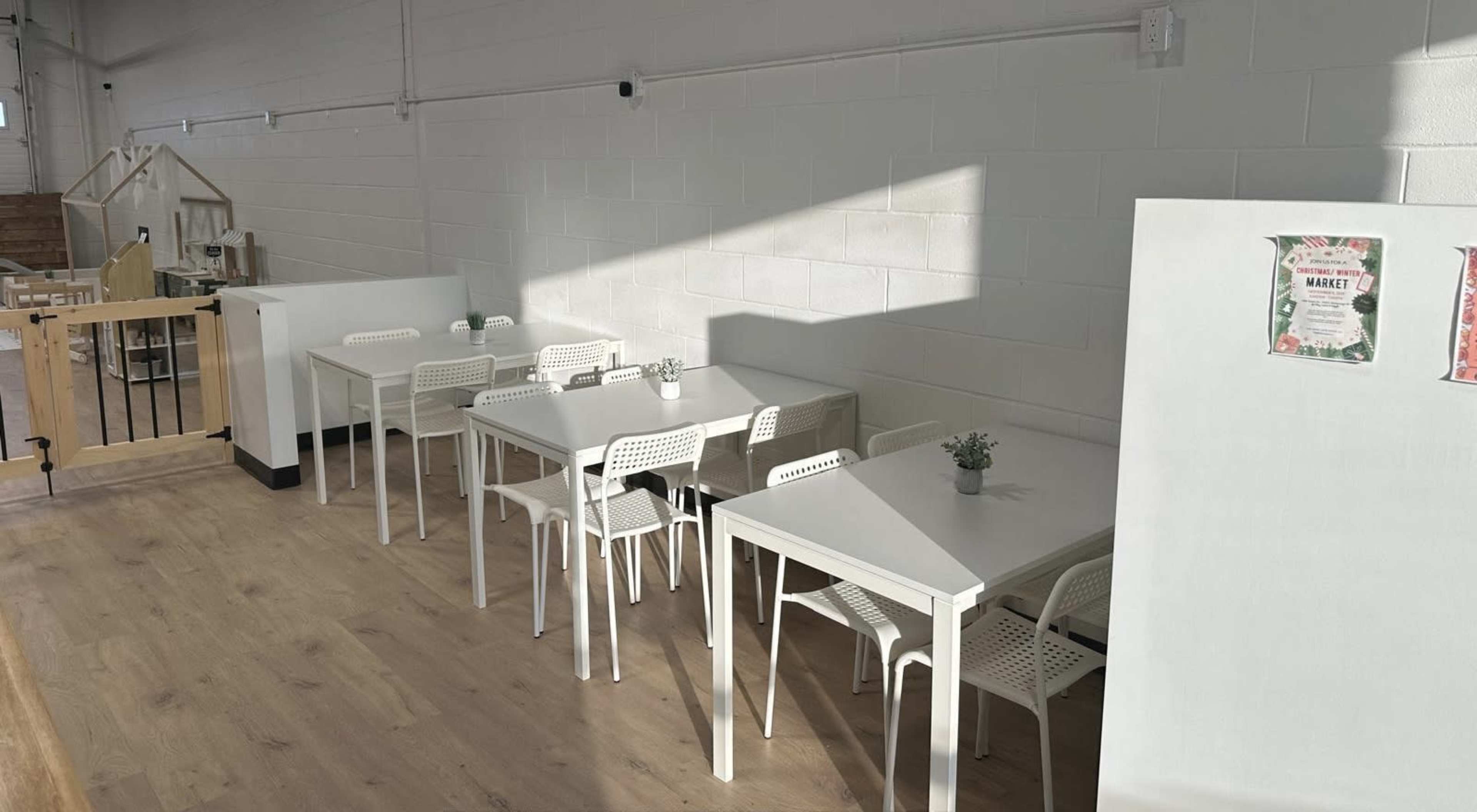Versatile Event & Kids Birthday Party Space with Natural Light and High-End Finishes Image in Mississauga, Mississauga, ON