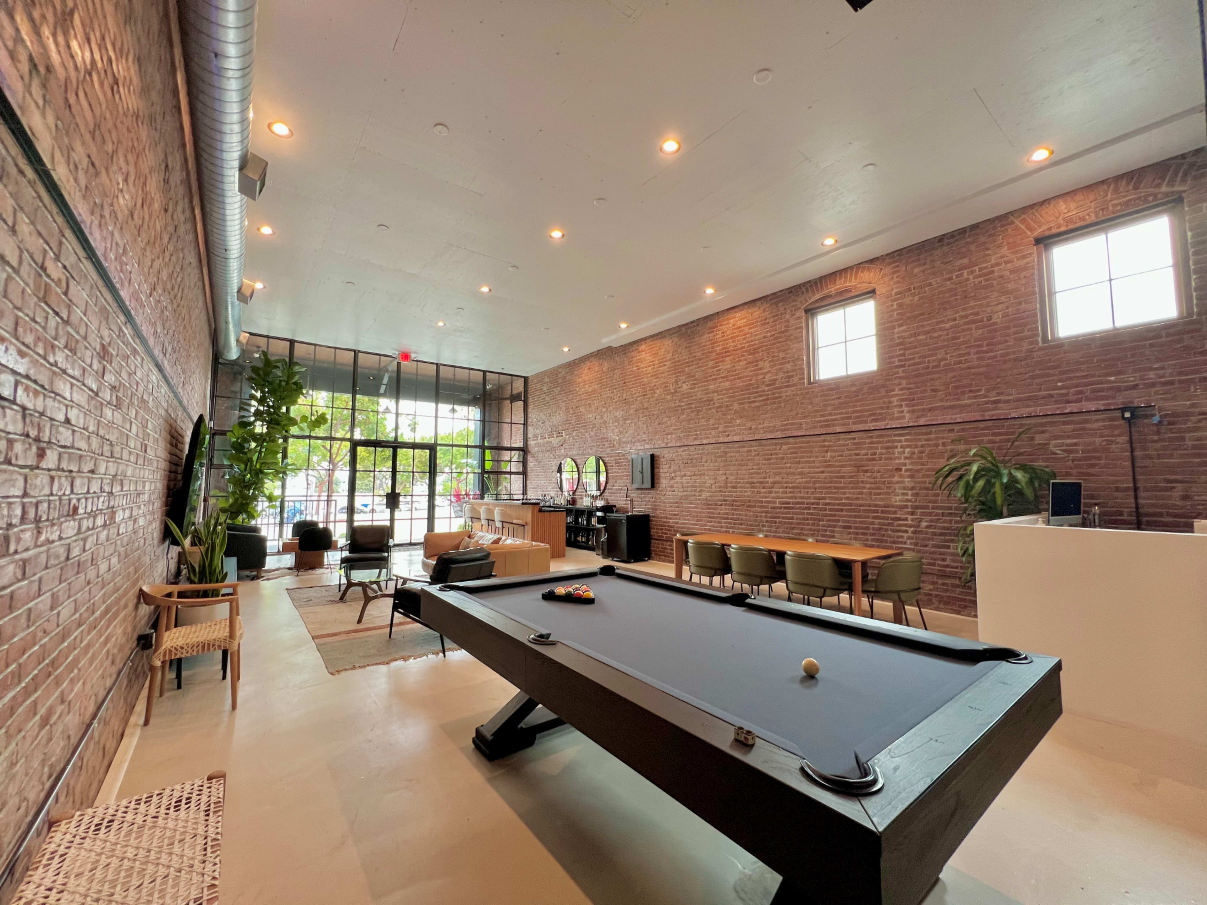 Modern Lounge for Events, Shoots & Meetings Image in El Segundo, El Segundo, CA
