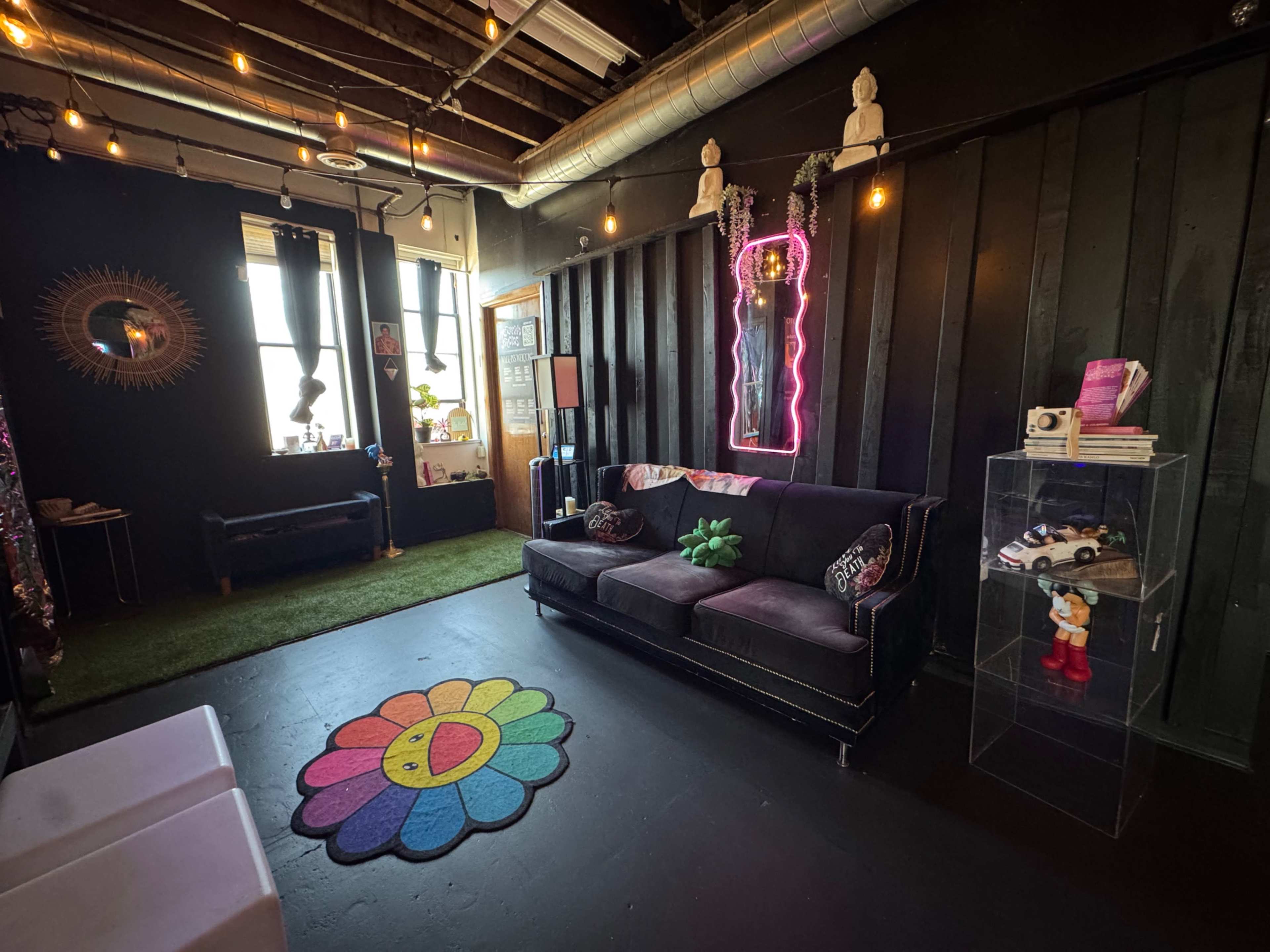 Content creators paradise. Image in Hermosa, Chicago, IL