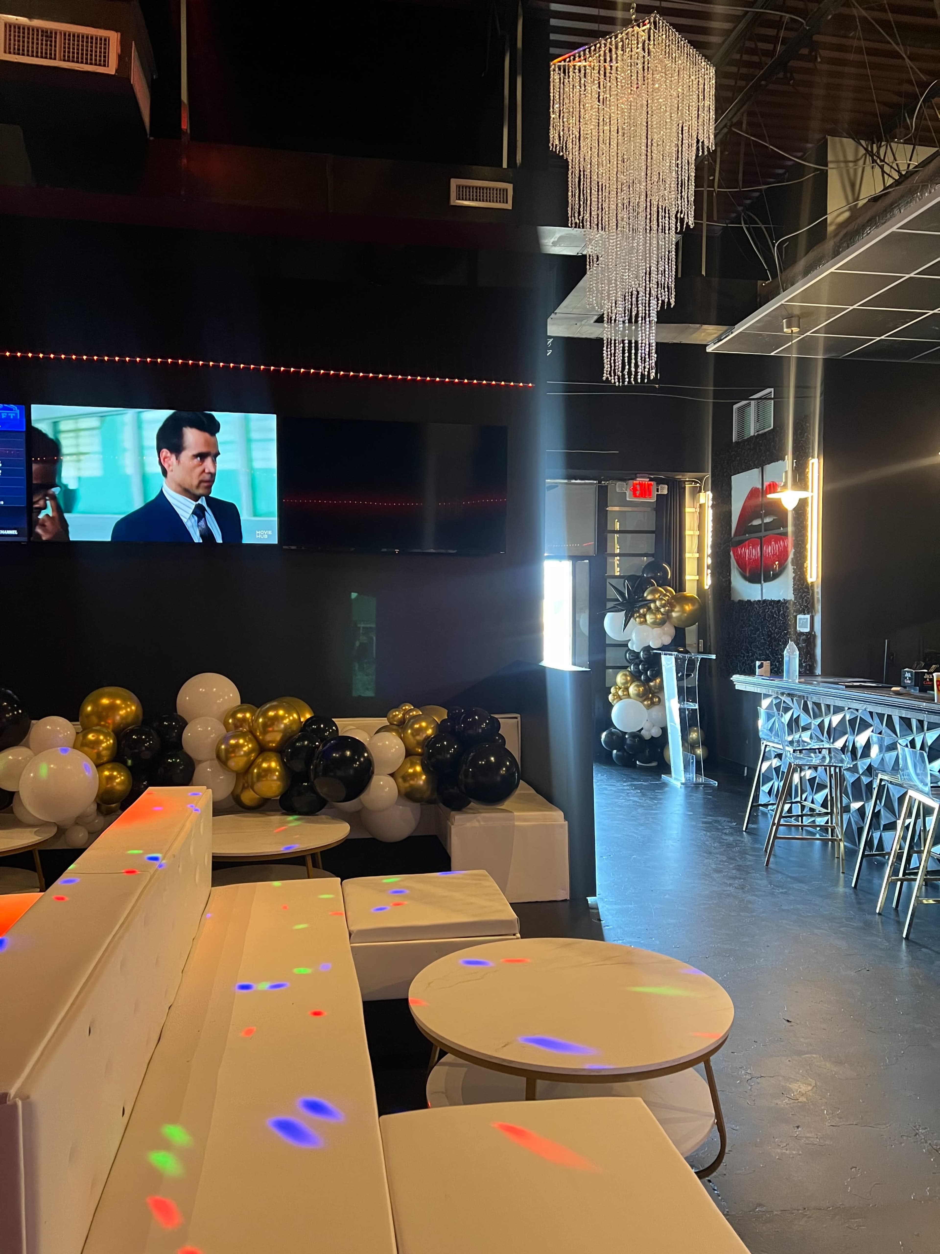 Social lounge Downtown Image in Lockwood, charlotte, NC