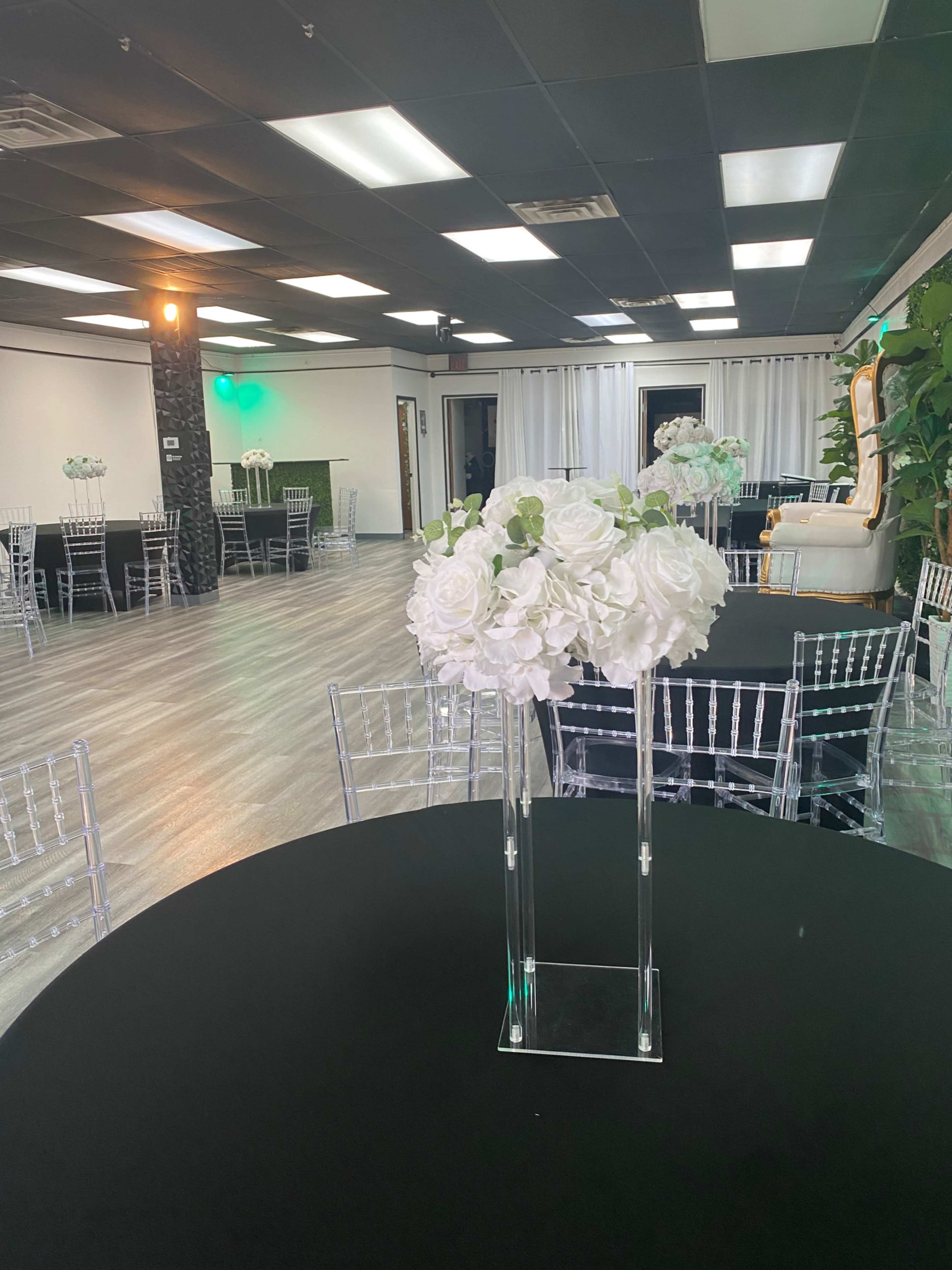 Glam-Themed Event Space w/ Complete Setup Included Image in Highland Meadows, Dallas, TX