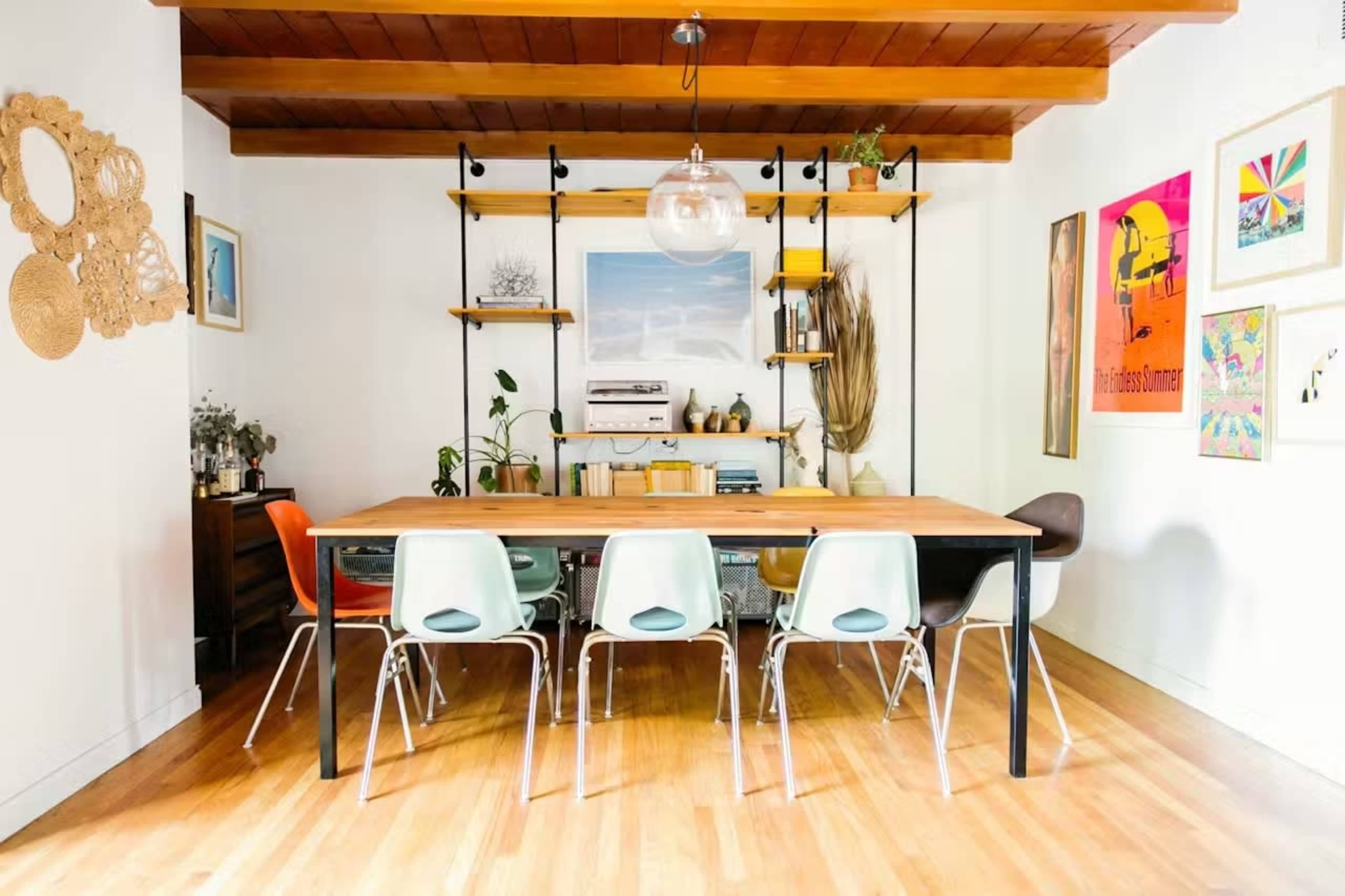 Bright California Mid-Century Home Image in College East, San Diego, CA