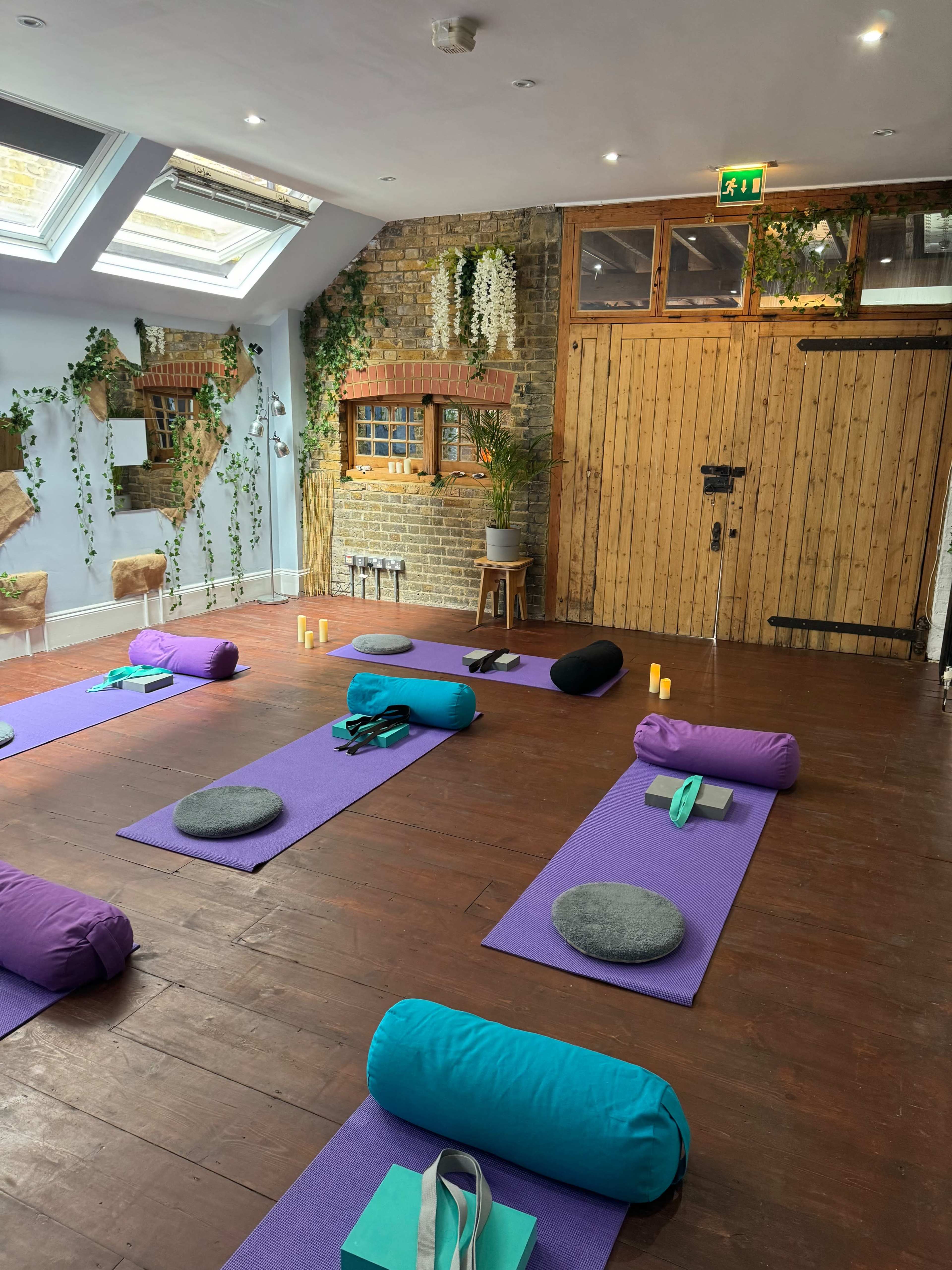 Rustic Studio Space in converted Coach House Image in Twickenham, Twickenham, ENG