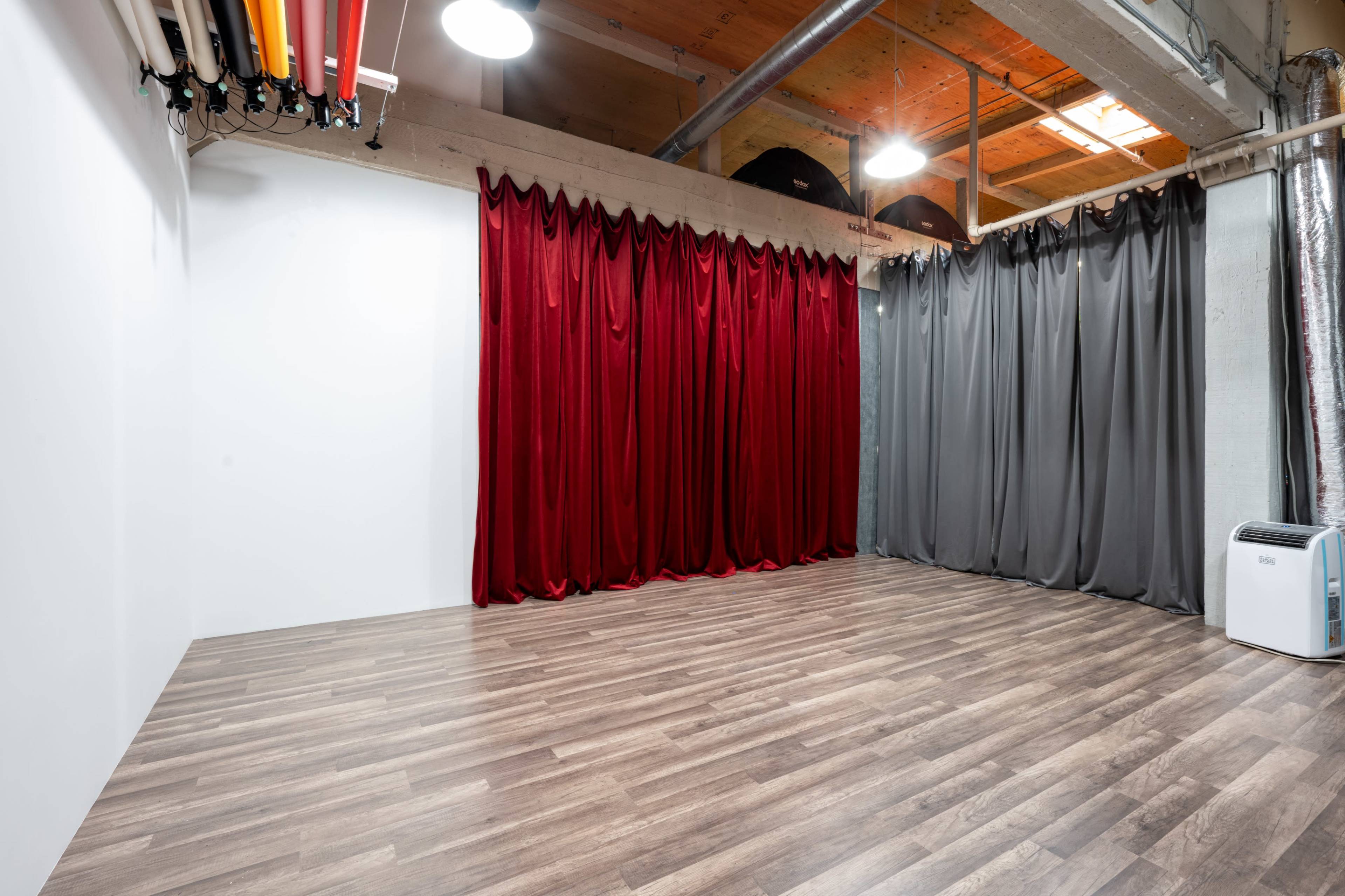 Newly Remodeled Lofty Studio + Valentine's Day set with Full Gear + Backdrops Included Image in SODO, Seattle, WA