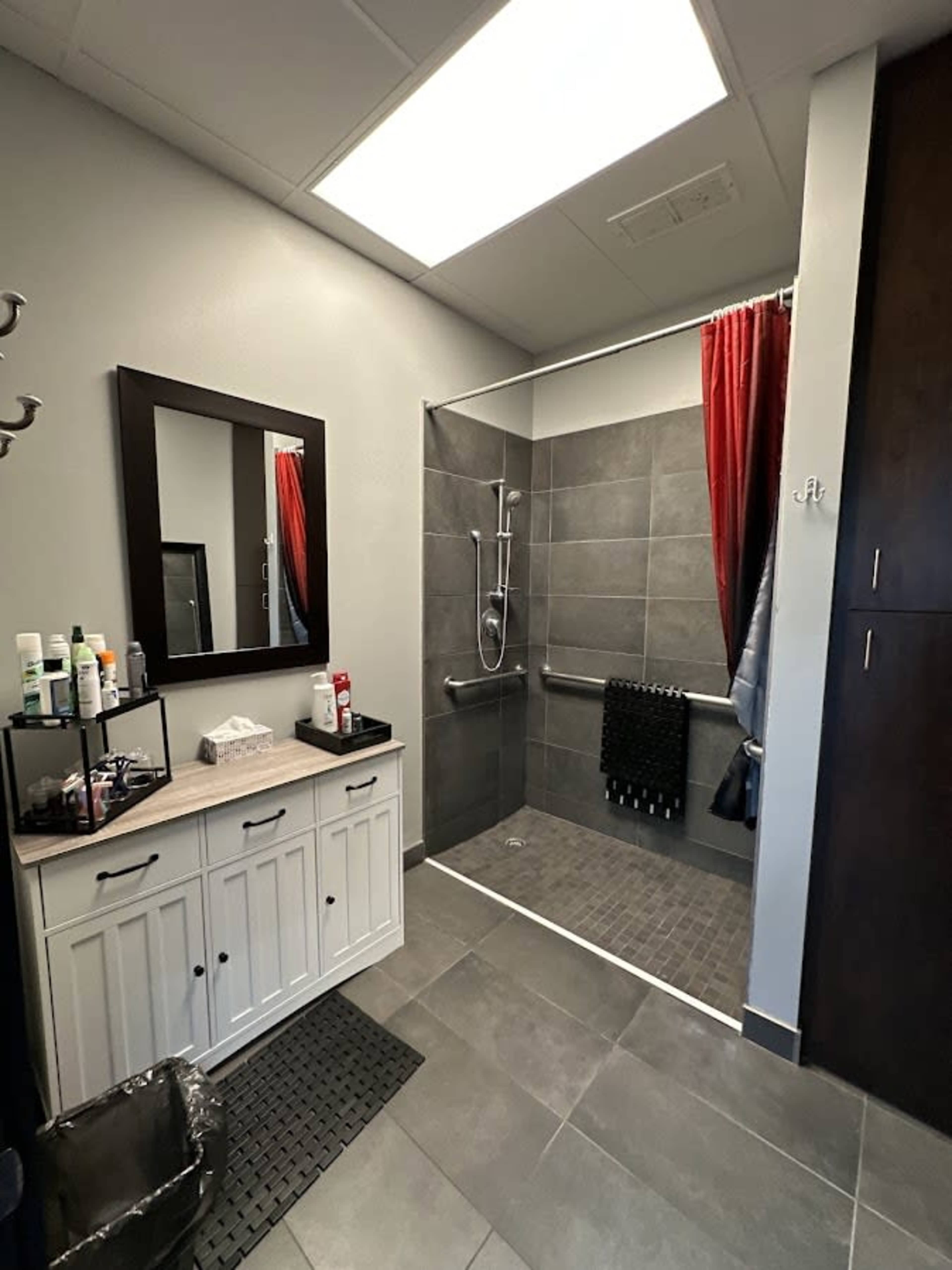 Open Fitness & Movement Studio w/ Mats, Gym Equipment, Restrooms, and Showers - Perfect for Yoga, Dance, Gymnastics, Martial Arts, Personal Trainers, Photoshoots, and Workshops Image in Maple Grove, Maple Grove, MN